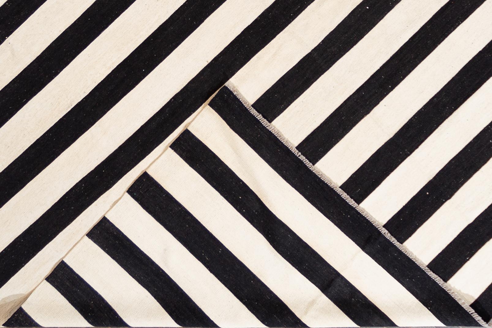 Asian Modern Kilim Black And White Flatweave Wool Rug With Striped Design For Sale