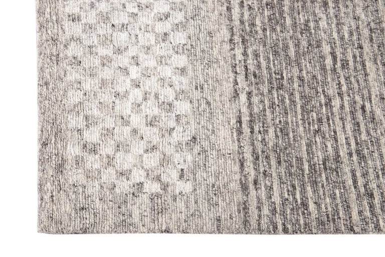 21st Century Contemporary Textured Loop Wool Rug For Sale at 1stDibs