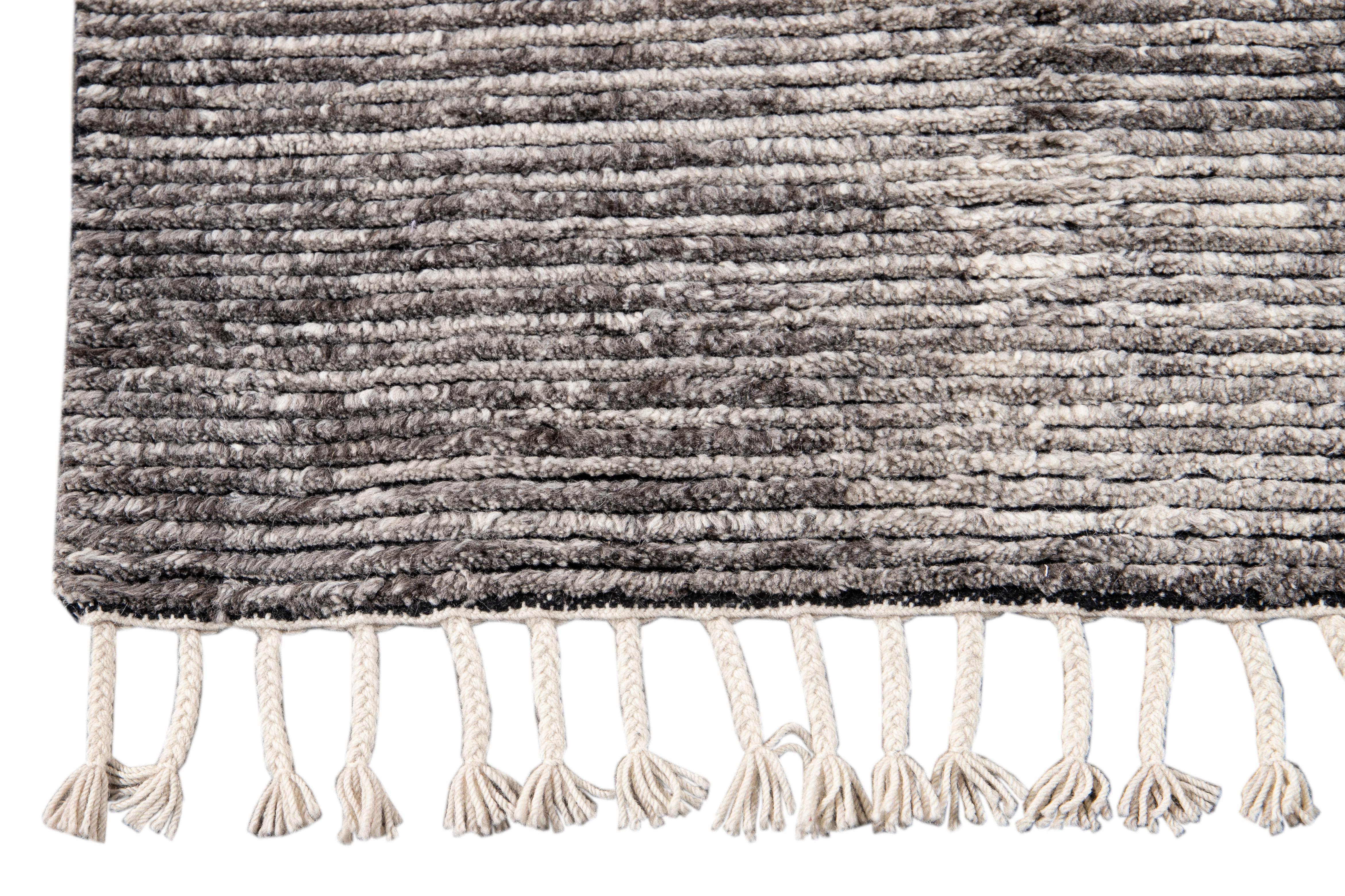 21st Century Contemporary Textured Ribbed Wool Rug For Sale 9