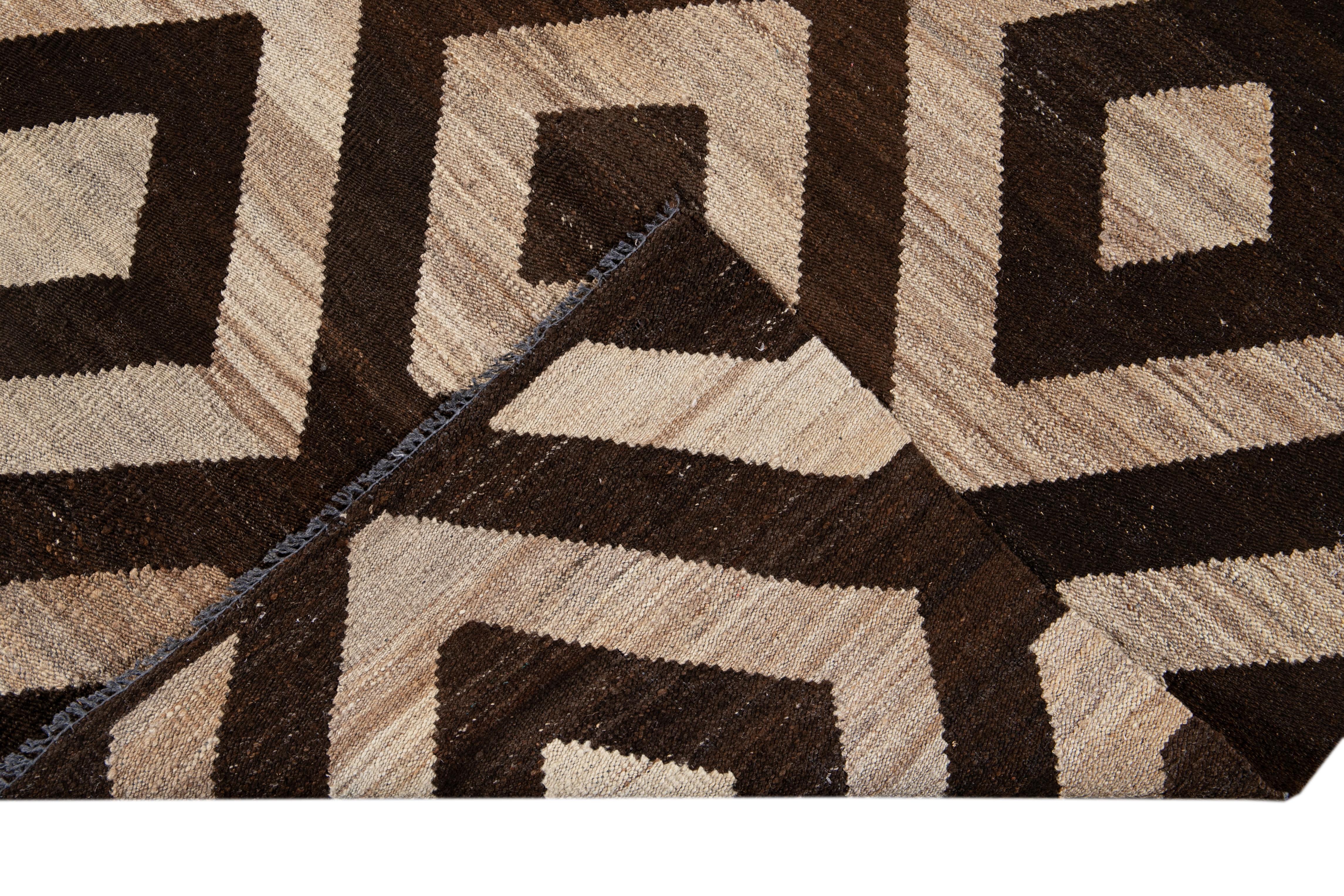 21st Century Contemporary Turkish Kilim Wool Rug In New Condition For Sale In Norwalk, CT