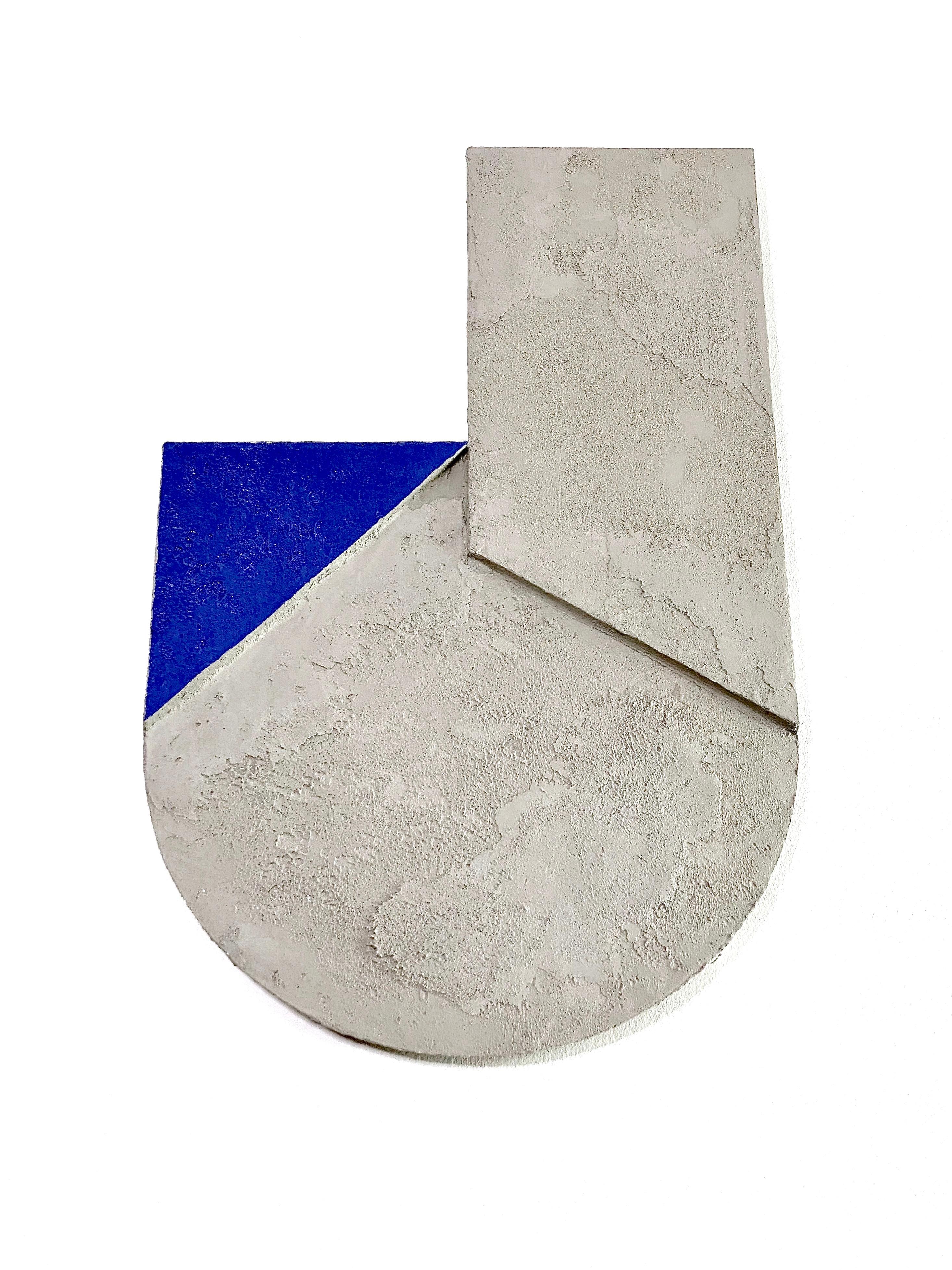 Mindset Blue - Sculpture murale géométrique en béton minéral faite à la main par le Bauhaus en vente 8