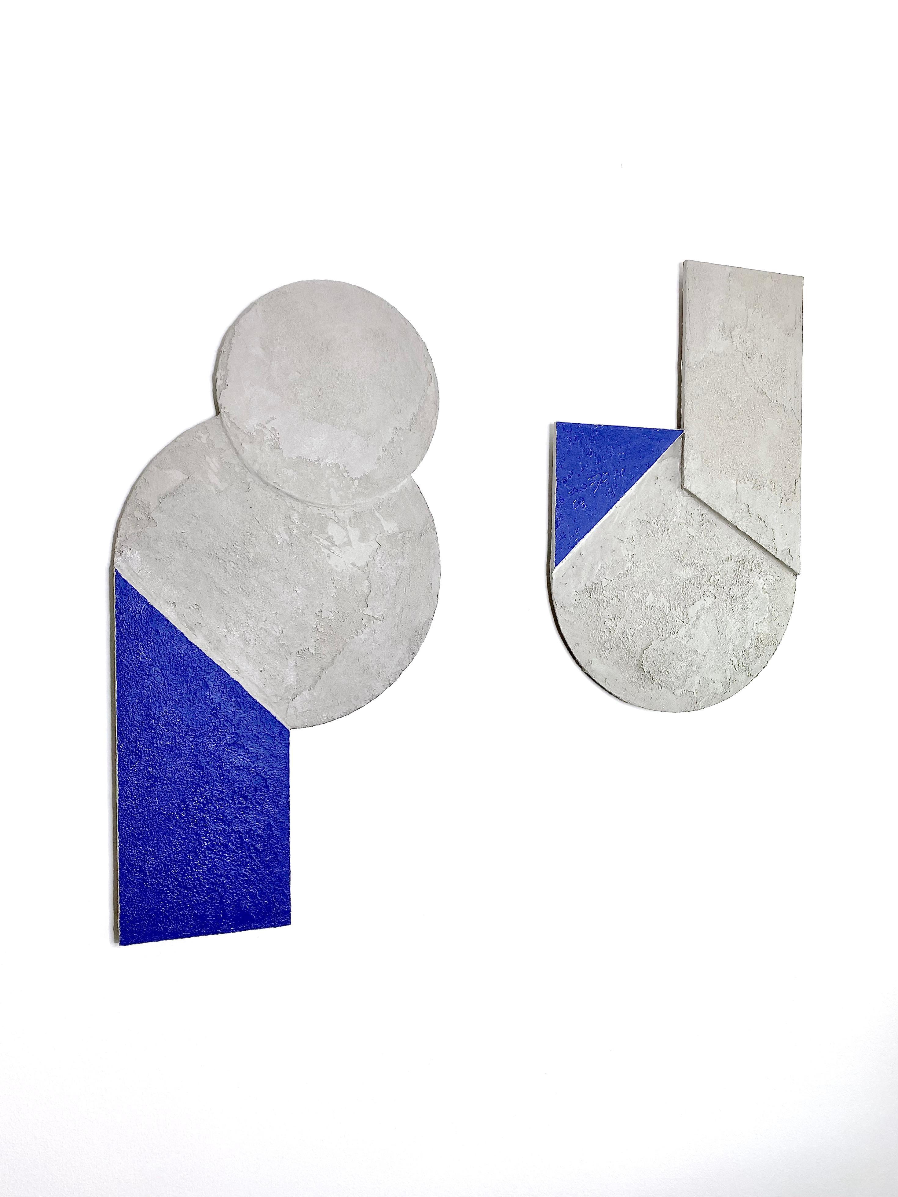 Béton Mindset Blue - Sculpture murale géométrique en béton minéral faite à la main par le Bauhaus en vente