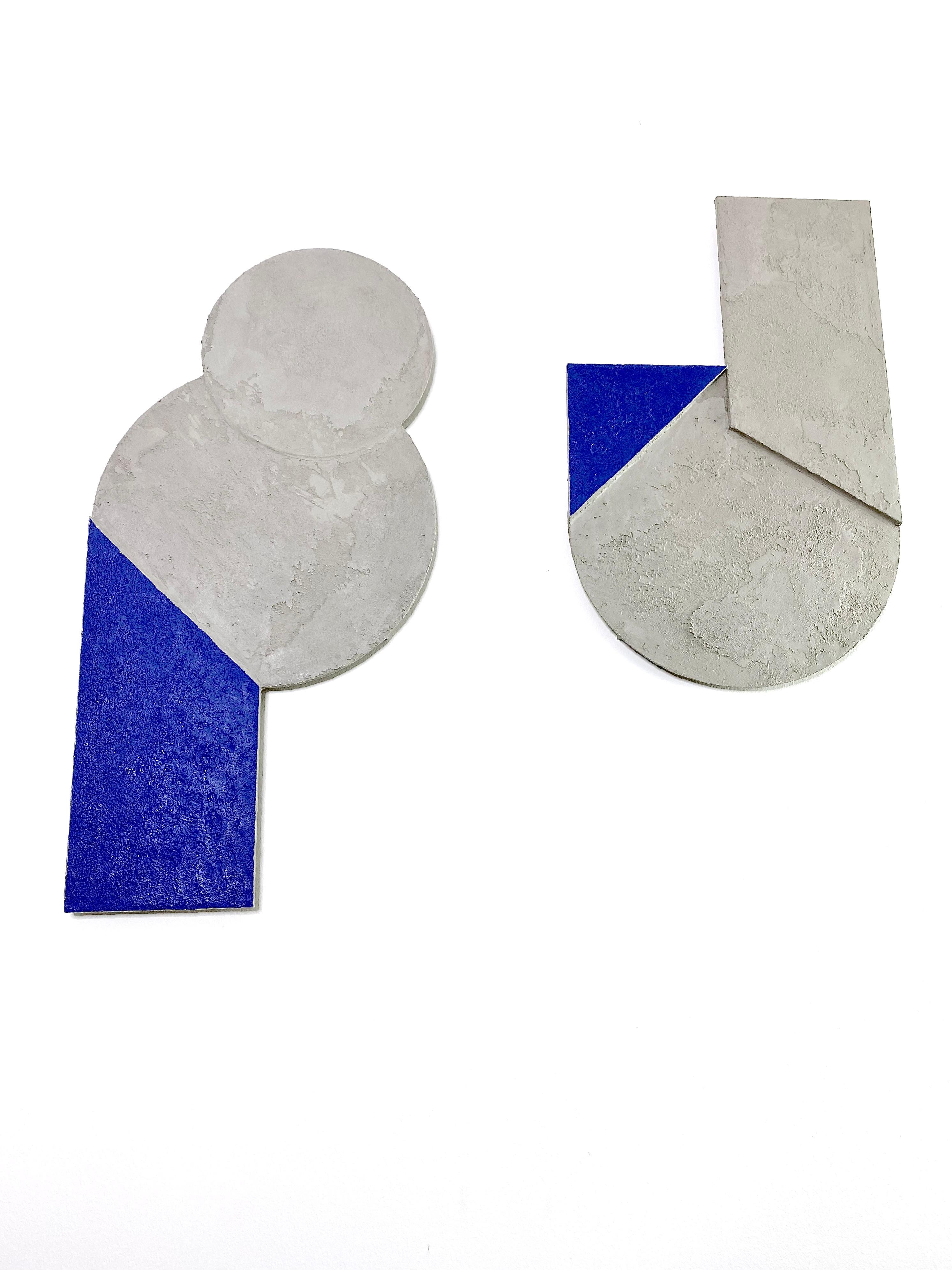 Mindset Blue - Sculpture murale géométrique en béton minéral faite à la main par le Bauhaus en vente 1