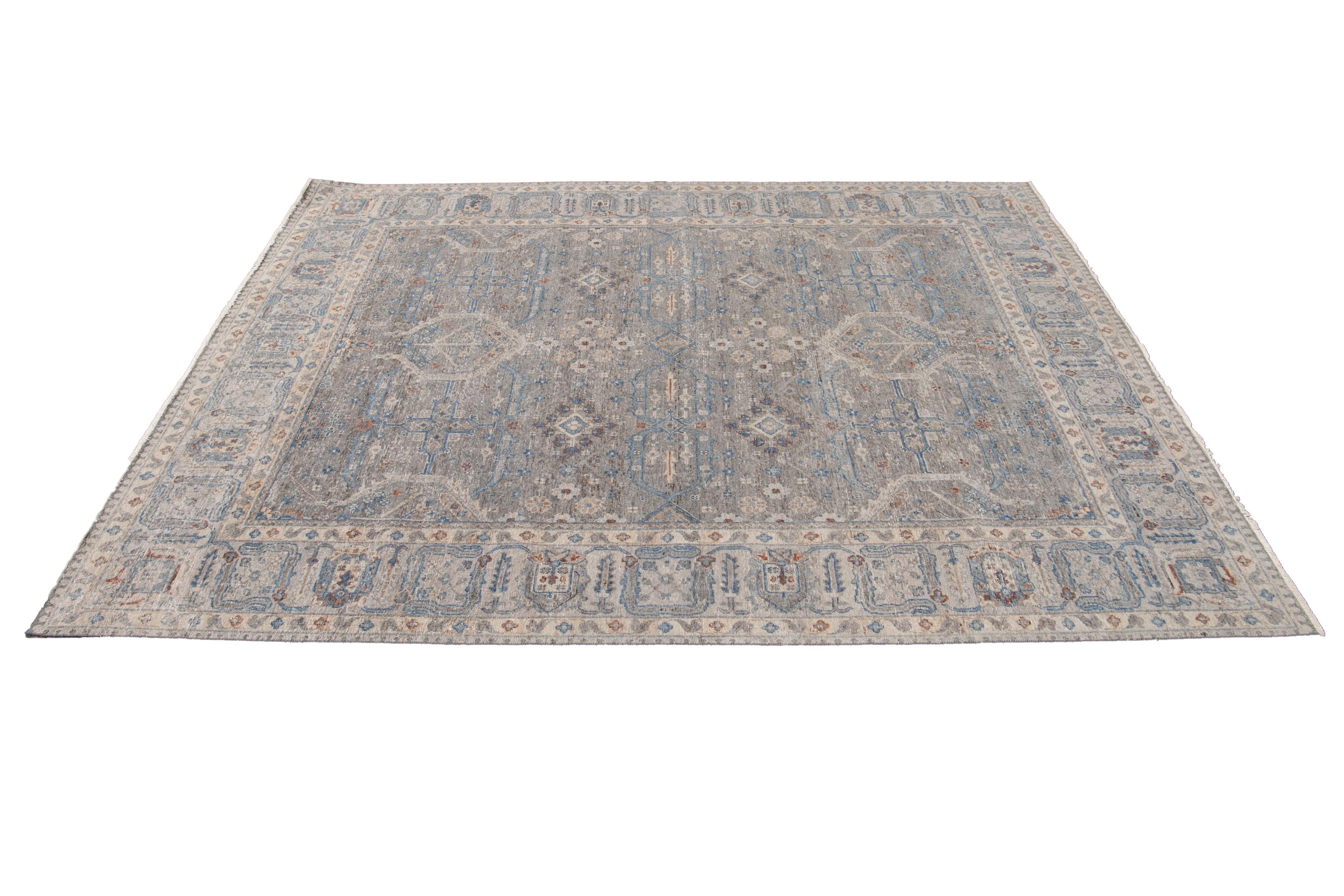 21st Century Contemporary Wilton Indian Wool Rug For Sale 11