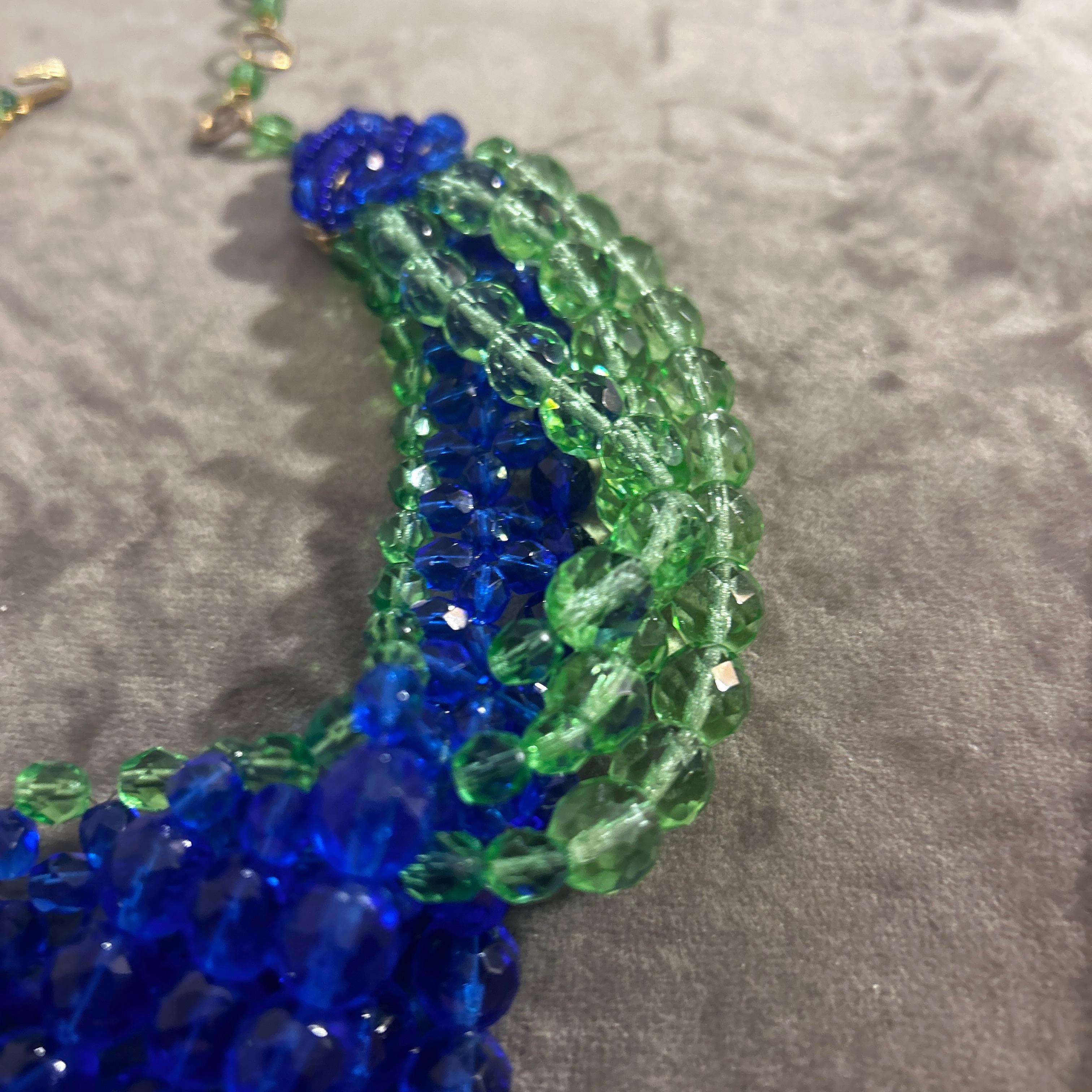 Rétro 21° Secolo Coppola e Toppo - Collana di perle di cristallo ritorto blu cobalto e verde in vendita