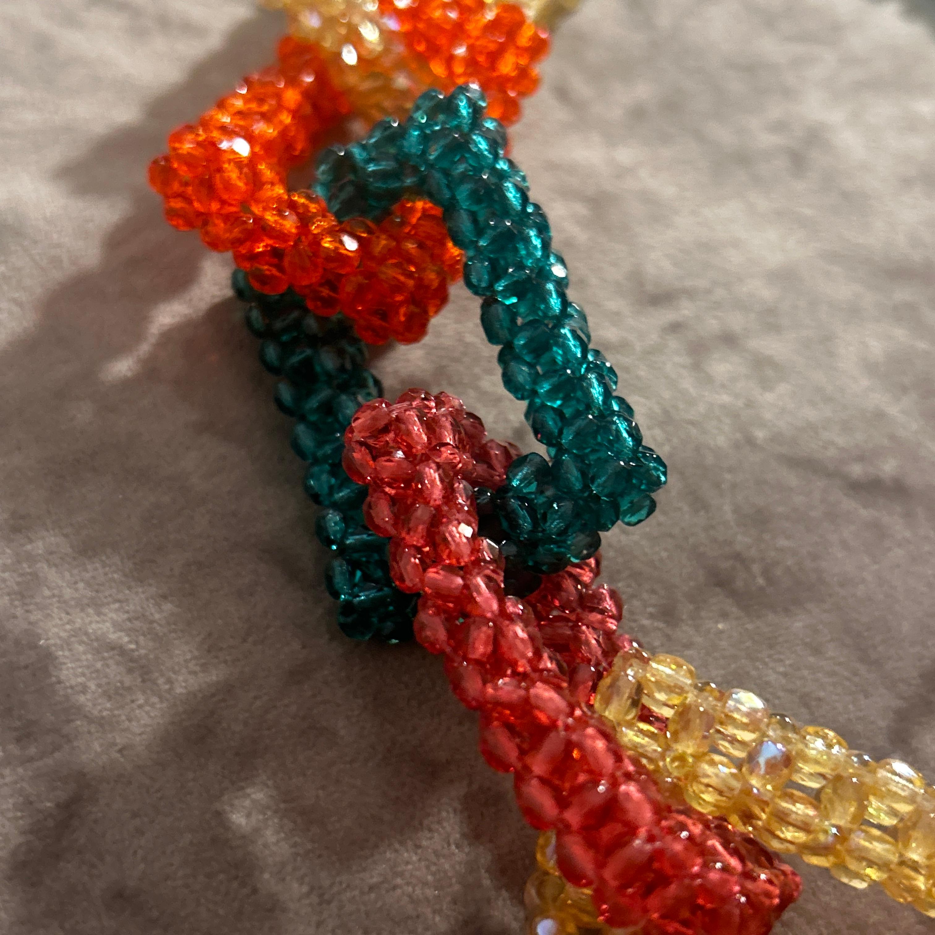 Moderno Collana con perline del 21° secolo di Coppola e Toppo Modern Color in vendita