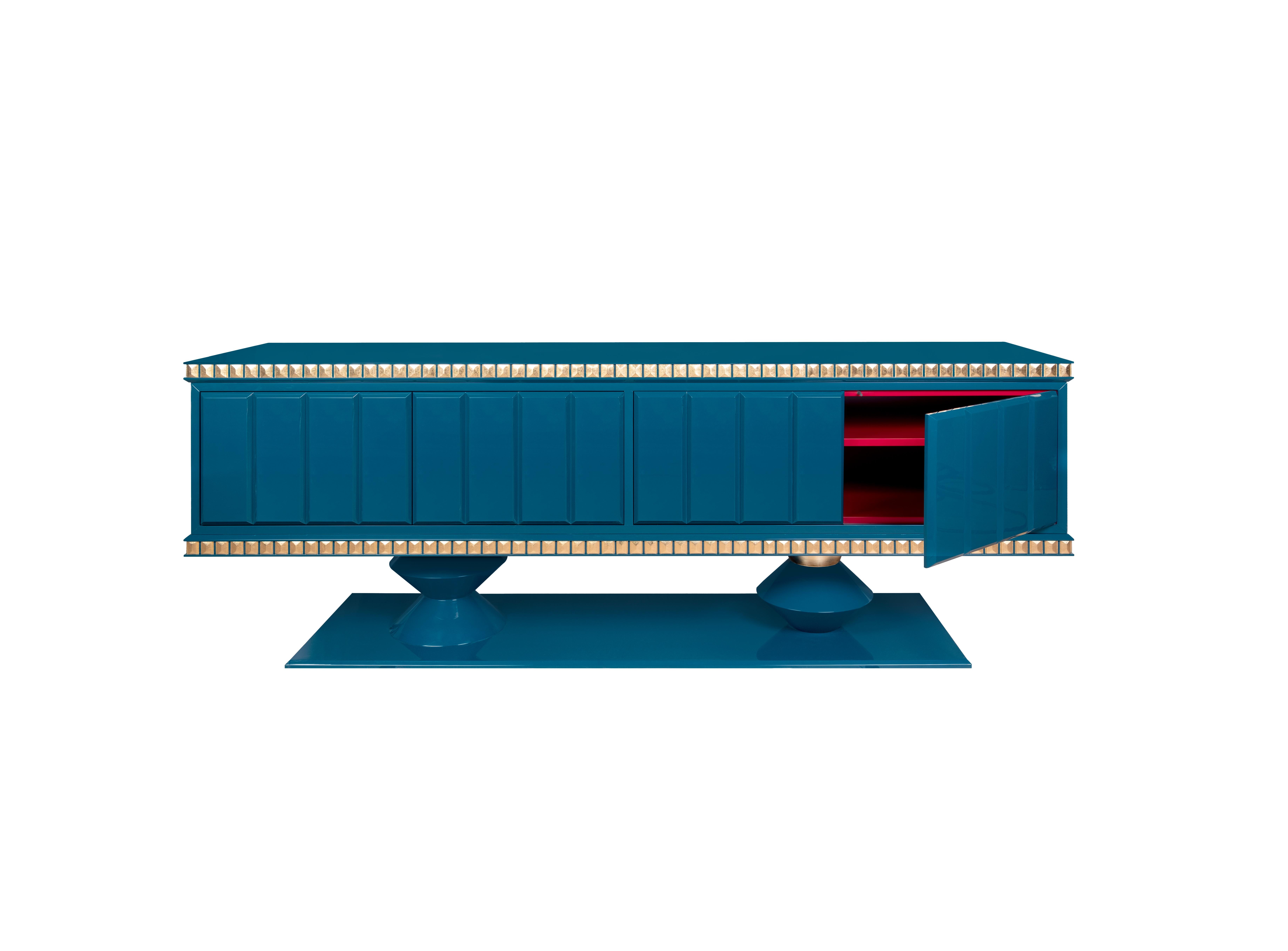 21st Cortez Sideboard Lacquered Wood Gold Leaf Made in Portugal By Malabar For Sale 1