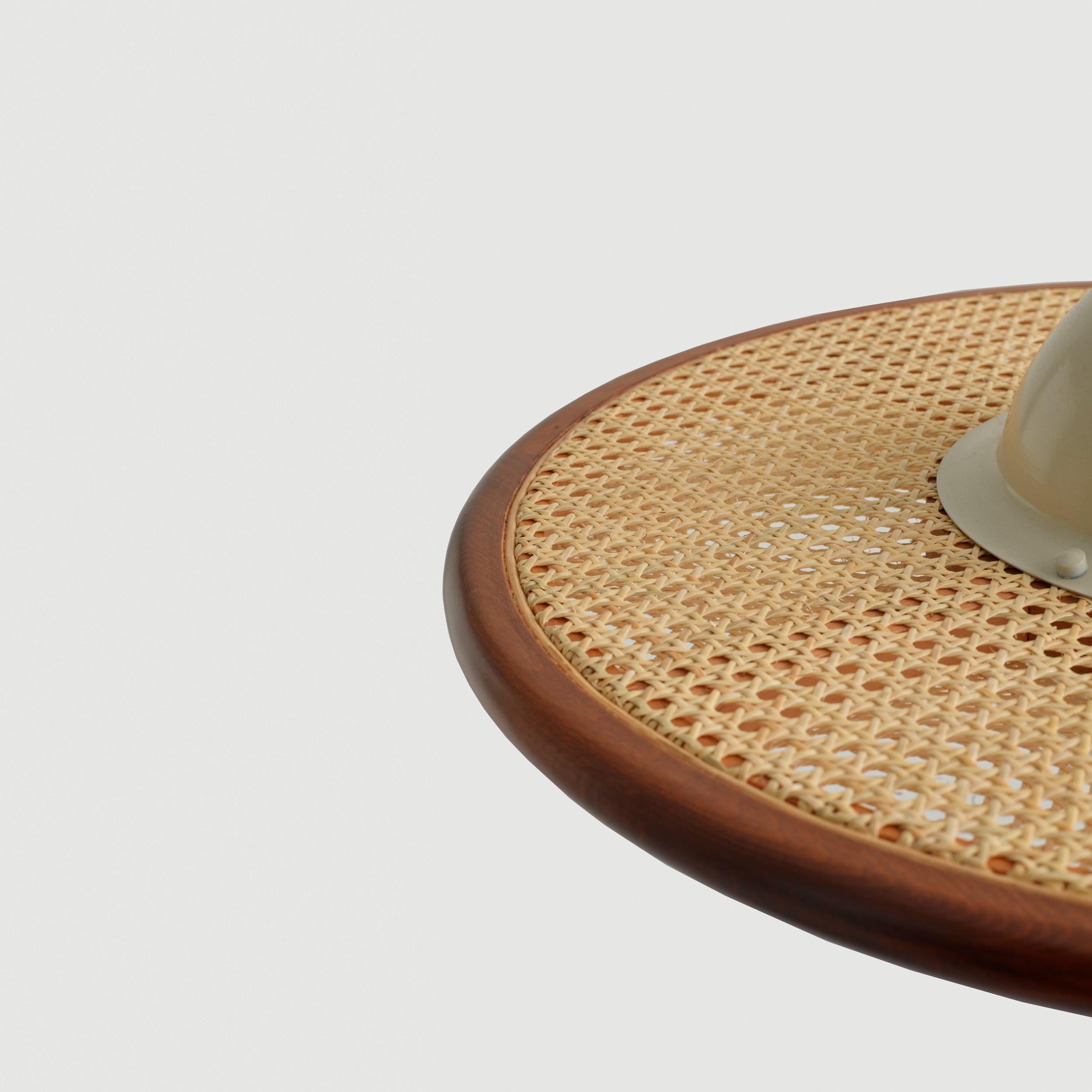 XXIe siècle et contemporain 21ème siècle Petit pendentif en verre Cassini couleur crème avec canne en vente