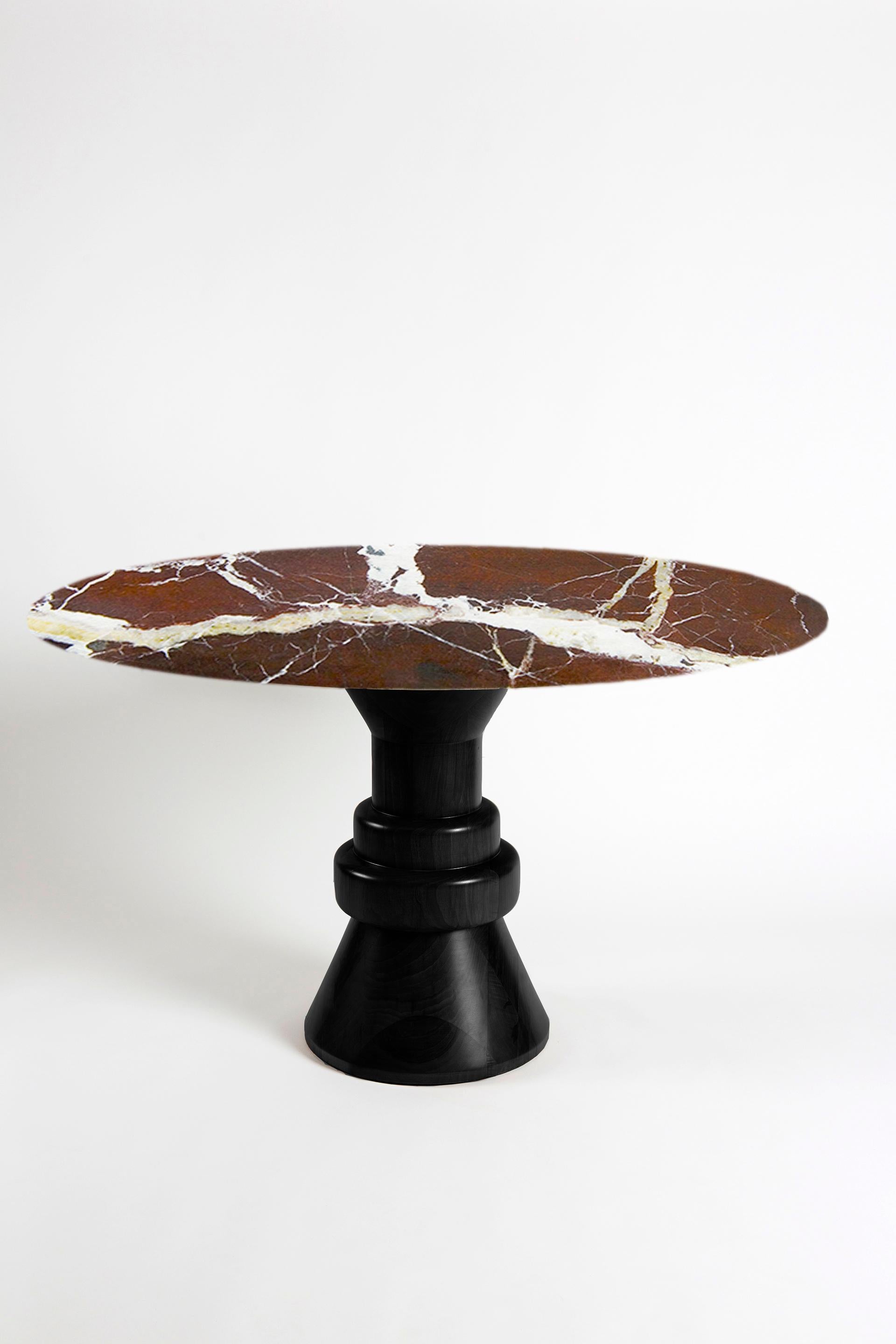 Table de salle à manger ronde en marbre crème du 21e siècle avec base sculpturale en bois noir en vente 4