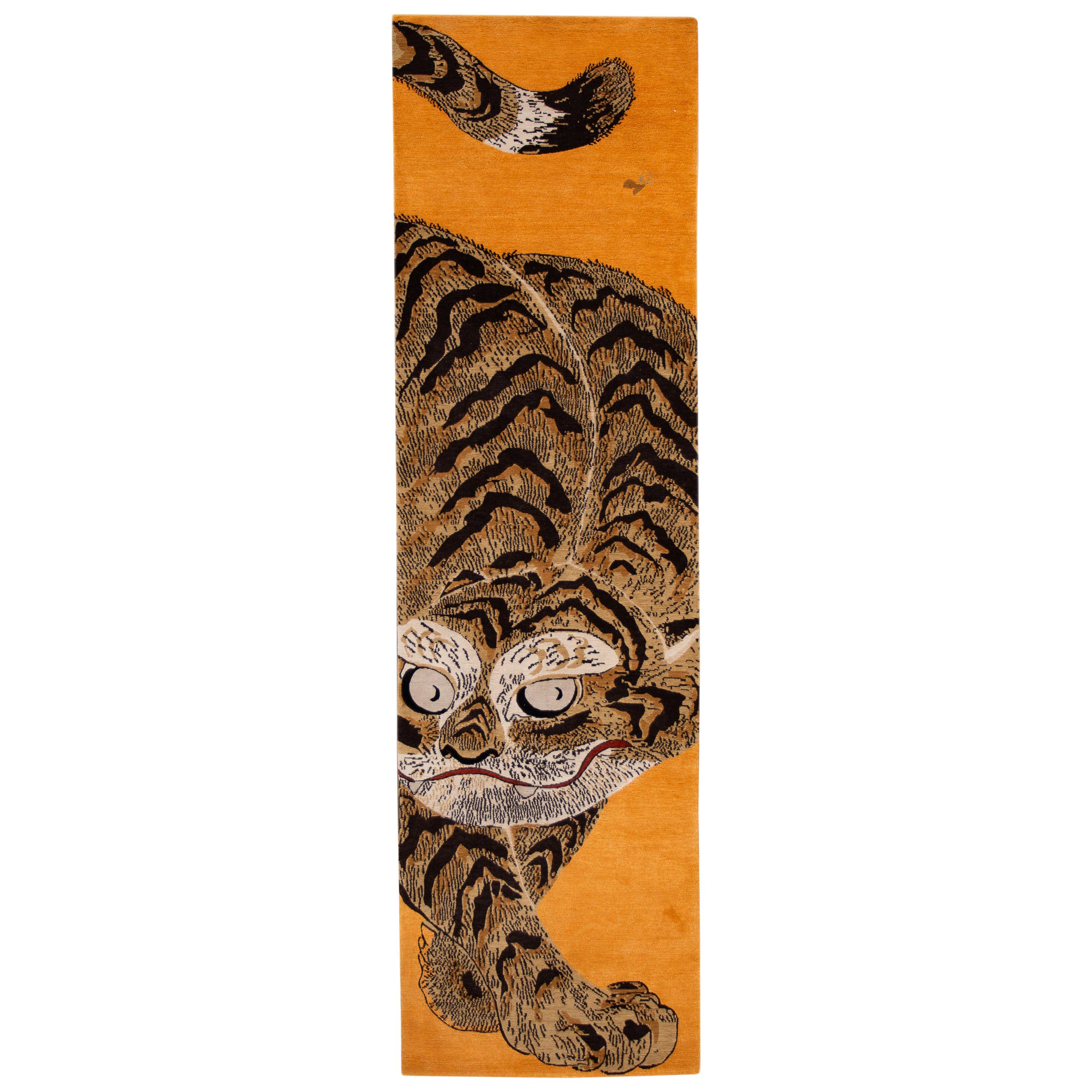 21st Century Crunching Tiger Art Deco Pictorial Runner Wool Rug