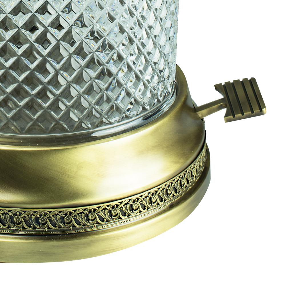 Louis XVI Poubelle en cristal du 21e siècle avec couvercle en vente