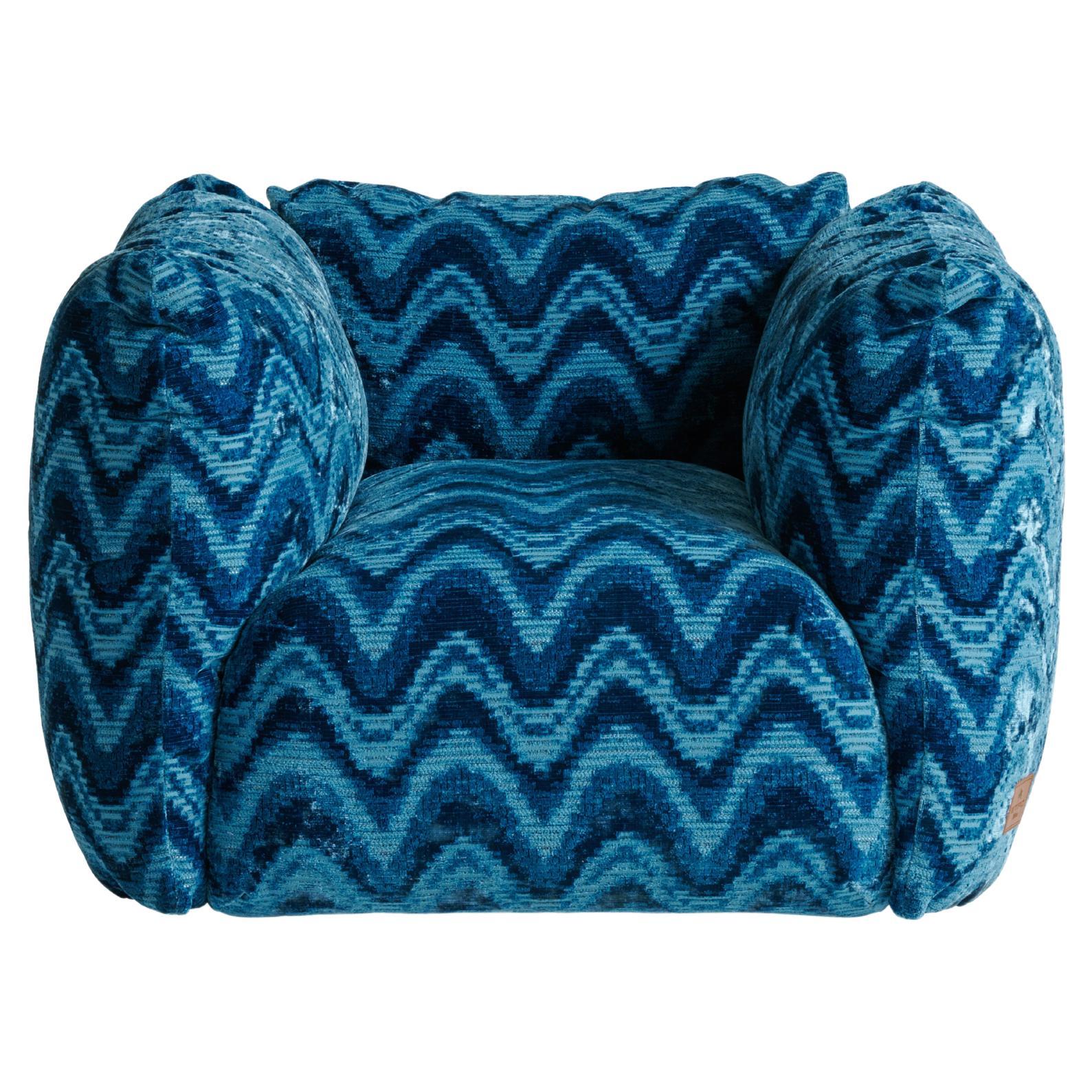 21st Century Cushy Armchair in Blue Jacquard Fabric by Etro Home Interiors For Sale