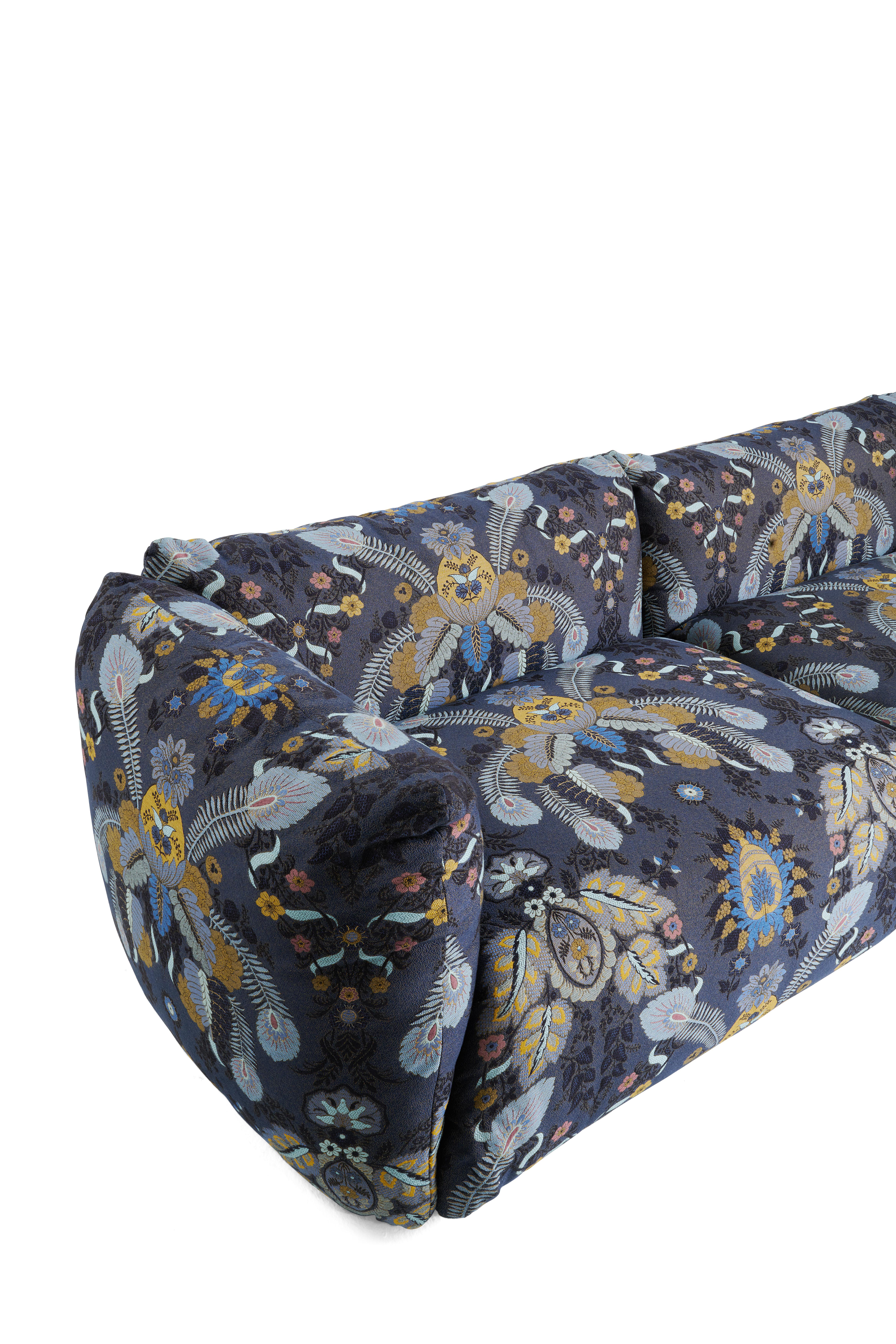 Italian 21st Century Cushy Sofa in Blue Jacquard Fabric by Etro Home Interiors For Sale