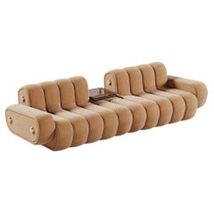 Dakota Sofa-Armlehne des 21. Jahrhunderts, gealtertes gebürstetes Messing, Nobuck, hergestellt in Portugal