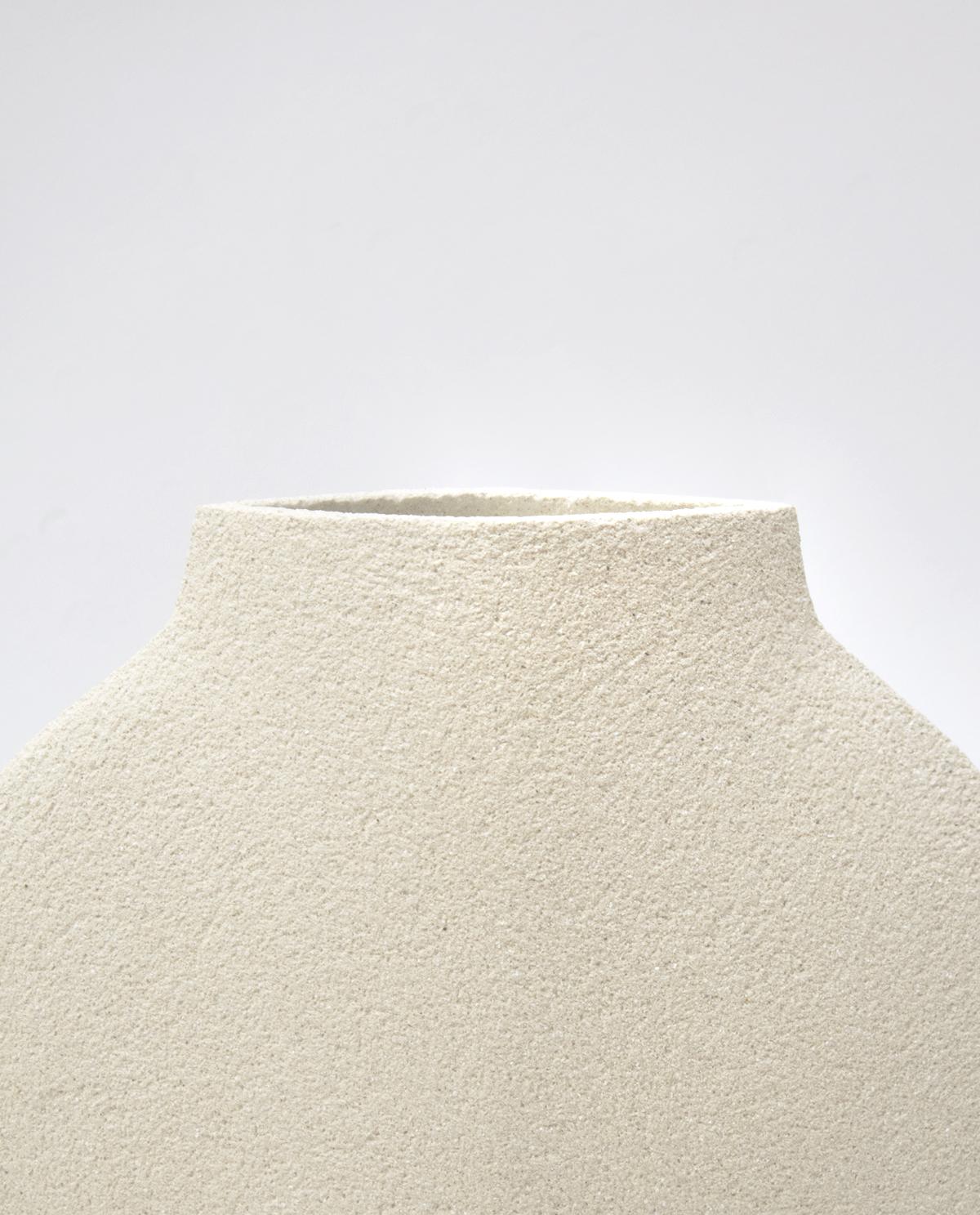 Minimalist 21st Century Dal Vase in White Ceramic, Hand-Crafted in France For Sale