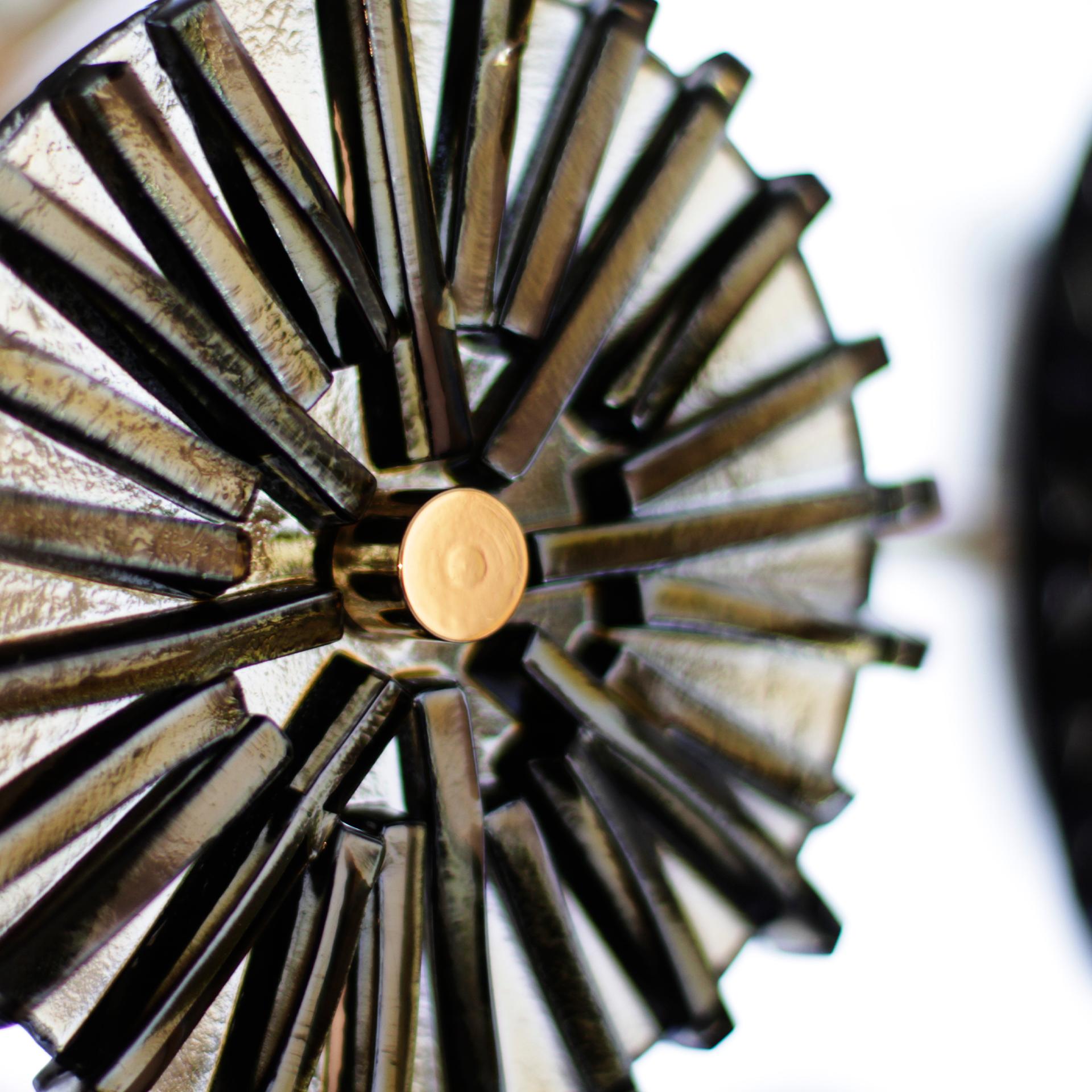 Lampada a sospensione Dandelion del XXI secolo in ottone Made in Portugal di Creativemary in vendita 2