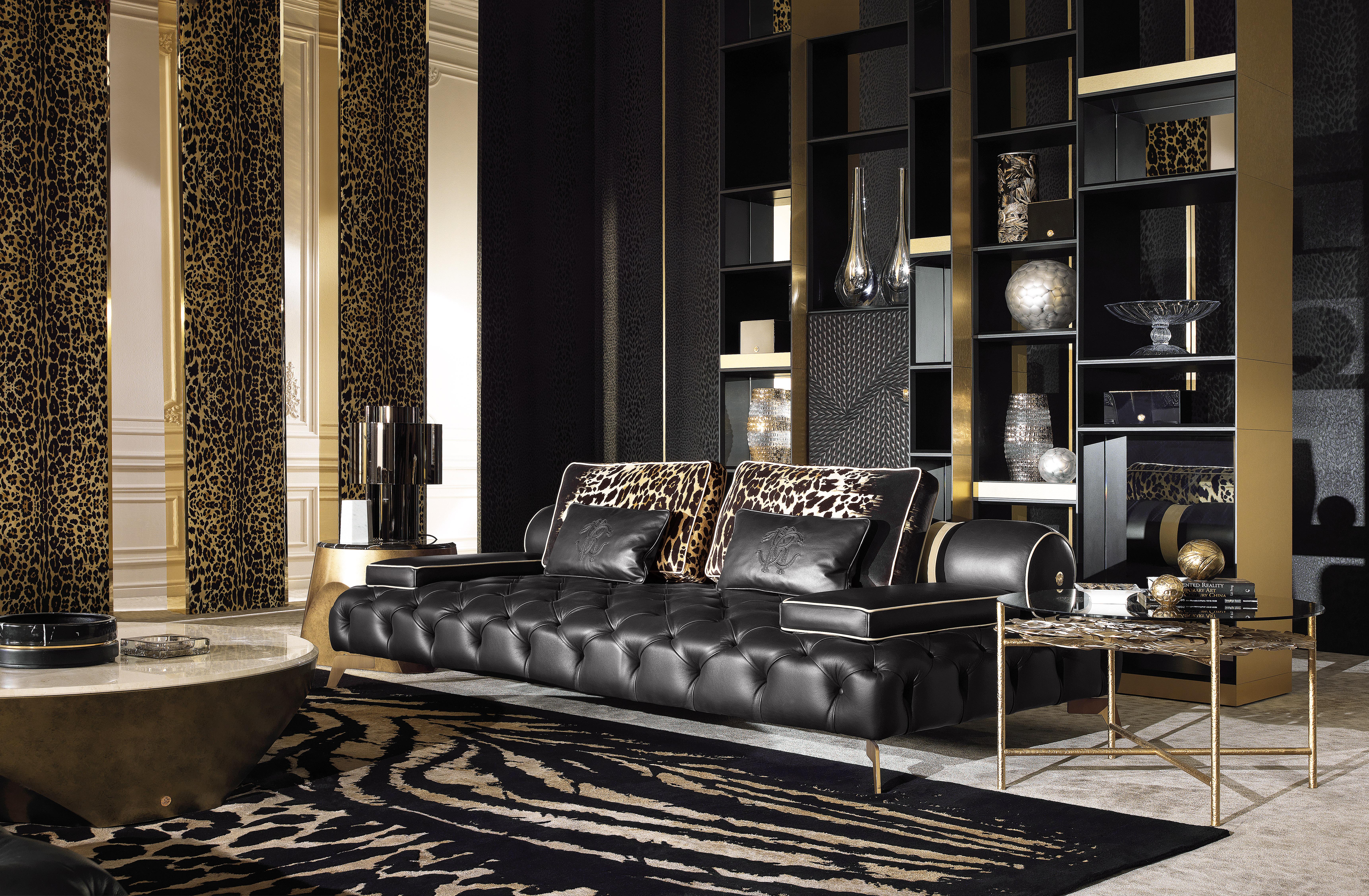 Contemporary 21st Century Darlington Sofa in Black Leather by Roberto Cavalli Home Interiors For Sale