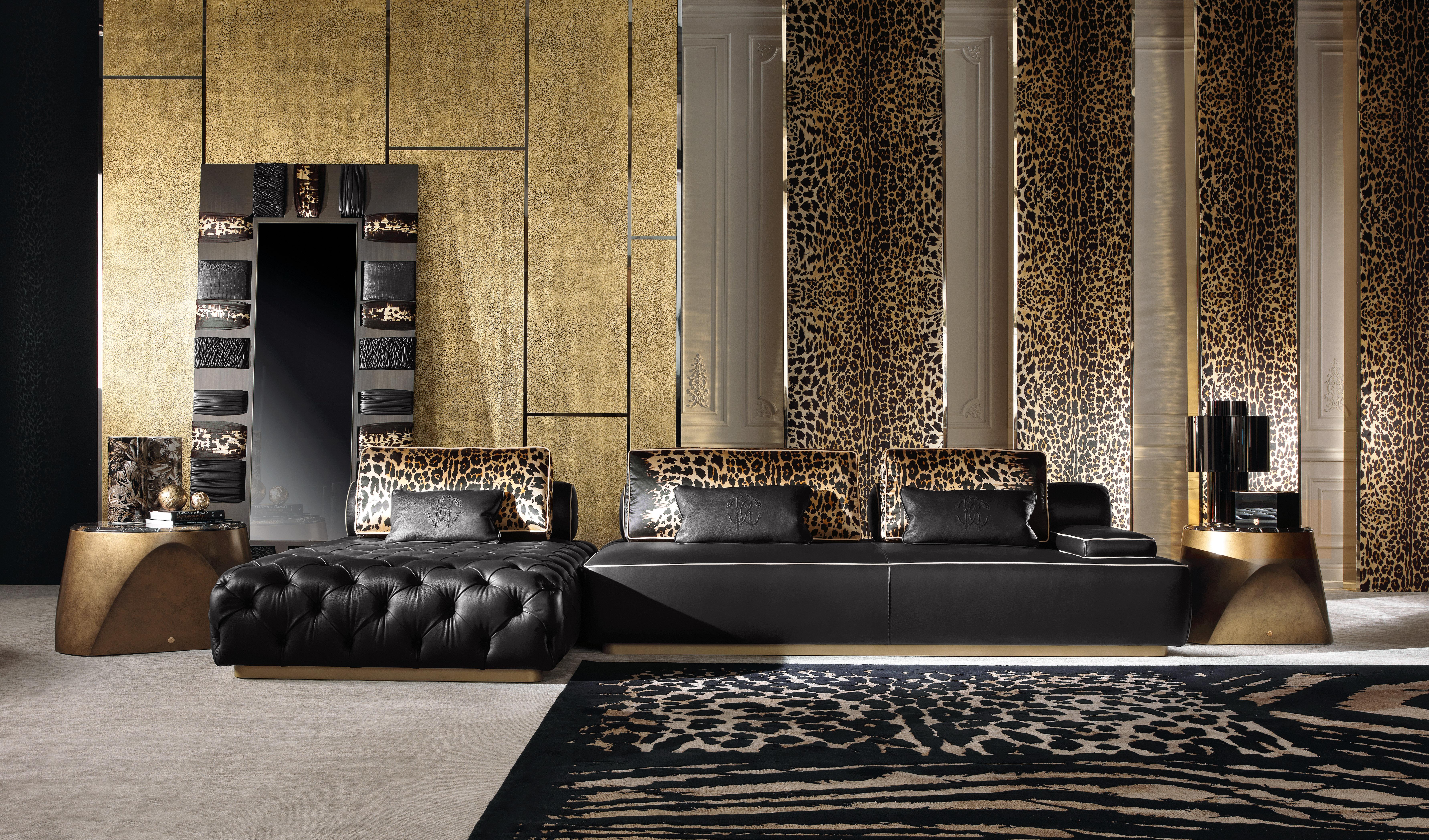 Foam 21st Century Darlington.2 Sectional Sofa by Roberto Cavalli Home Interiors For Sale