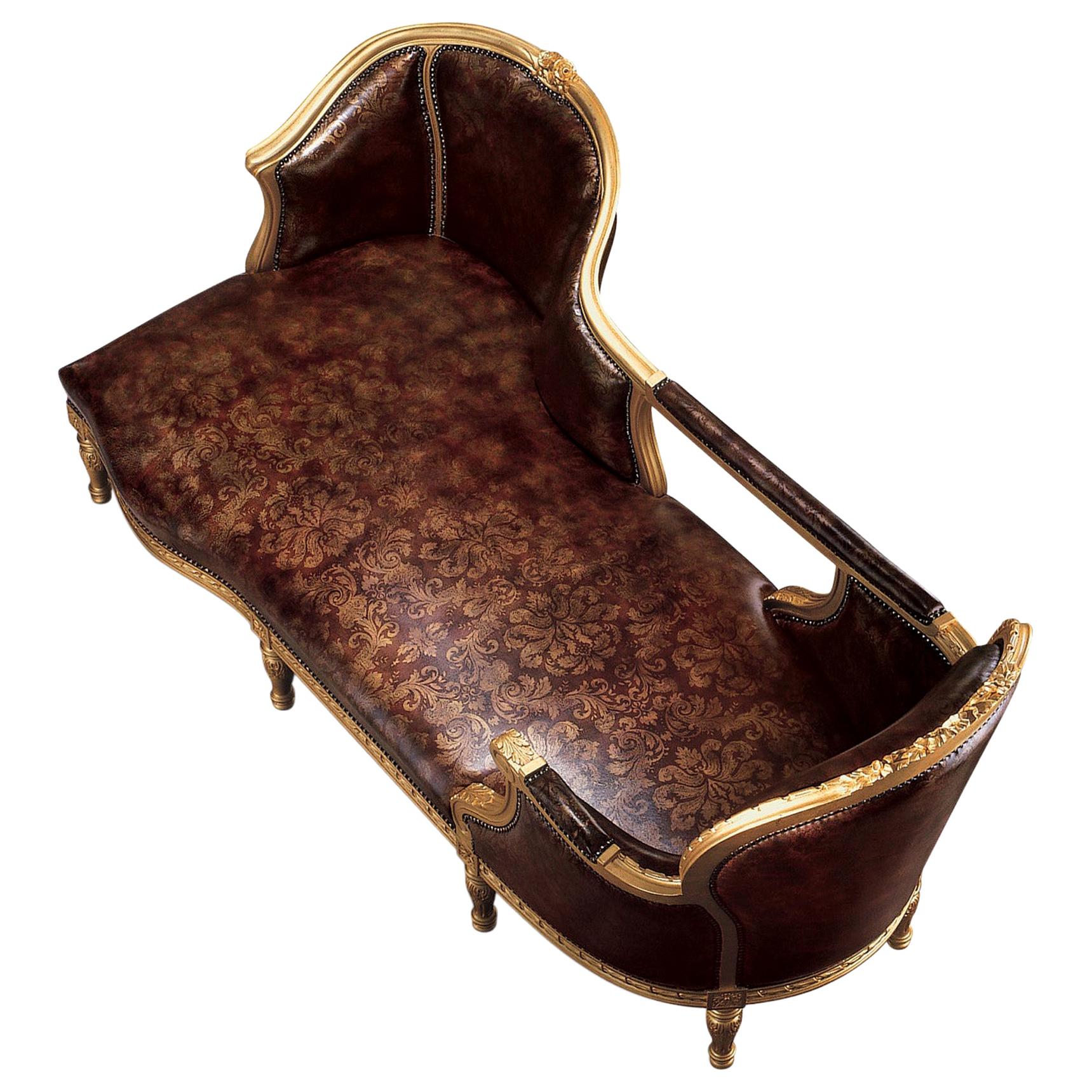 DE SADE Gold Leaf Chaise Longue in Solid Wood with Brown Baroque Printed Leather For Sale