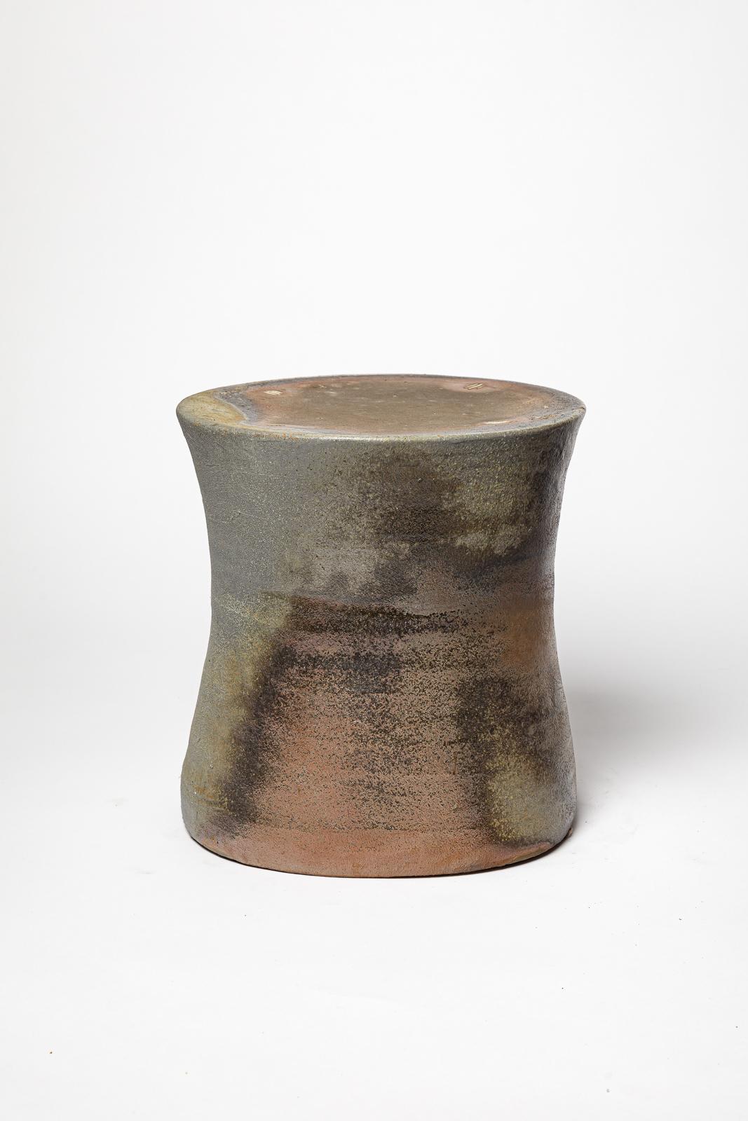 Brigitte Chassang

Unique handmade woodfiring stoneware ceramic stool or low table

Brown or grey ceramic colors 

Realised in 2024

Height 28 cm
Large 28 cm