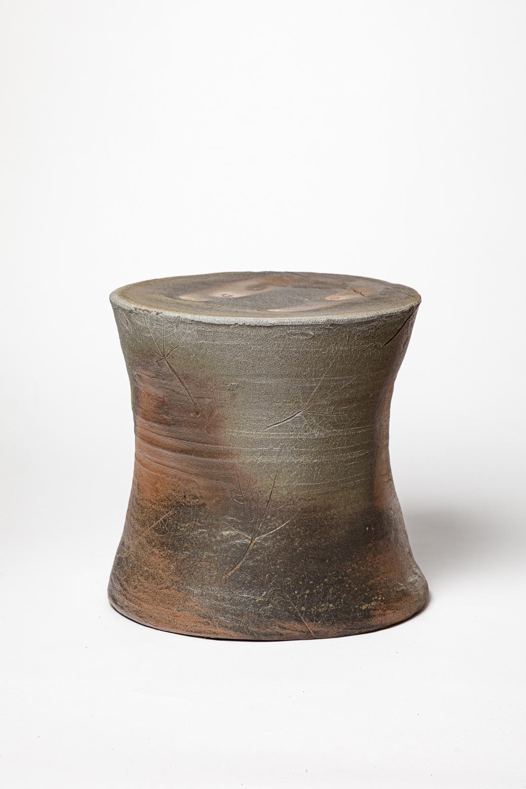 21st century design brown and grey ceramic stool or low table by B. Chassang 2/2 In Excellent Condition For Sale In Neuilly-en- sancerre, FR
