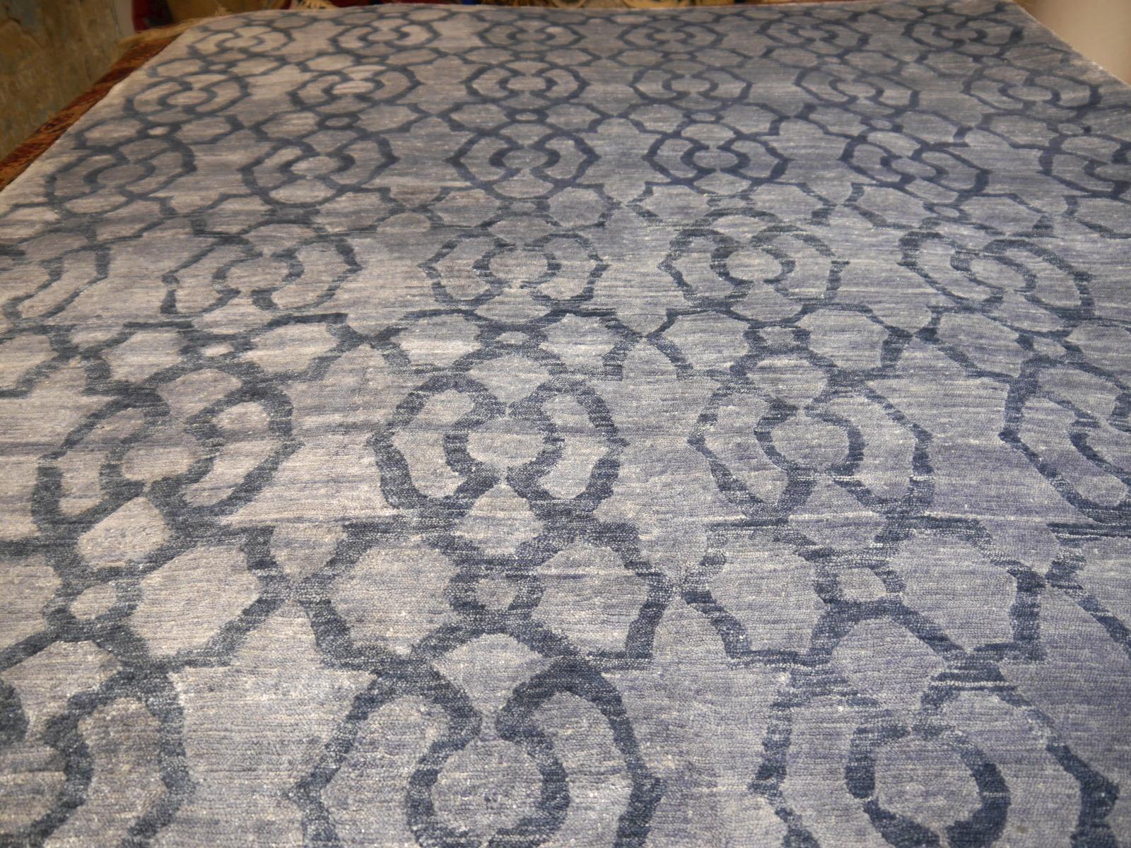 Contemporary 21st Century Design Fine Silk Rug Hand Knotted Iight Blue  For Sale
