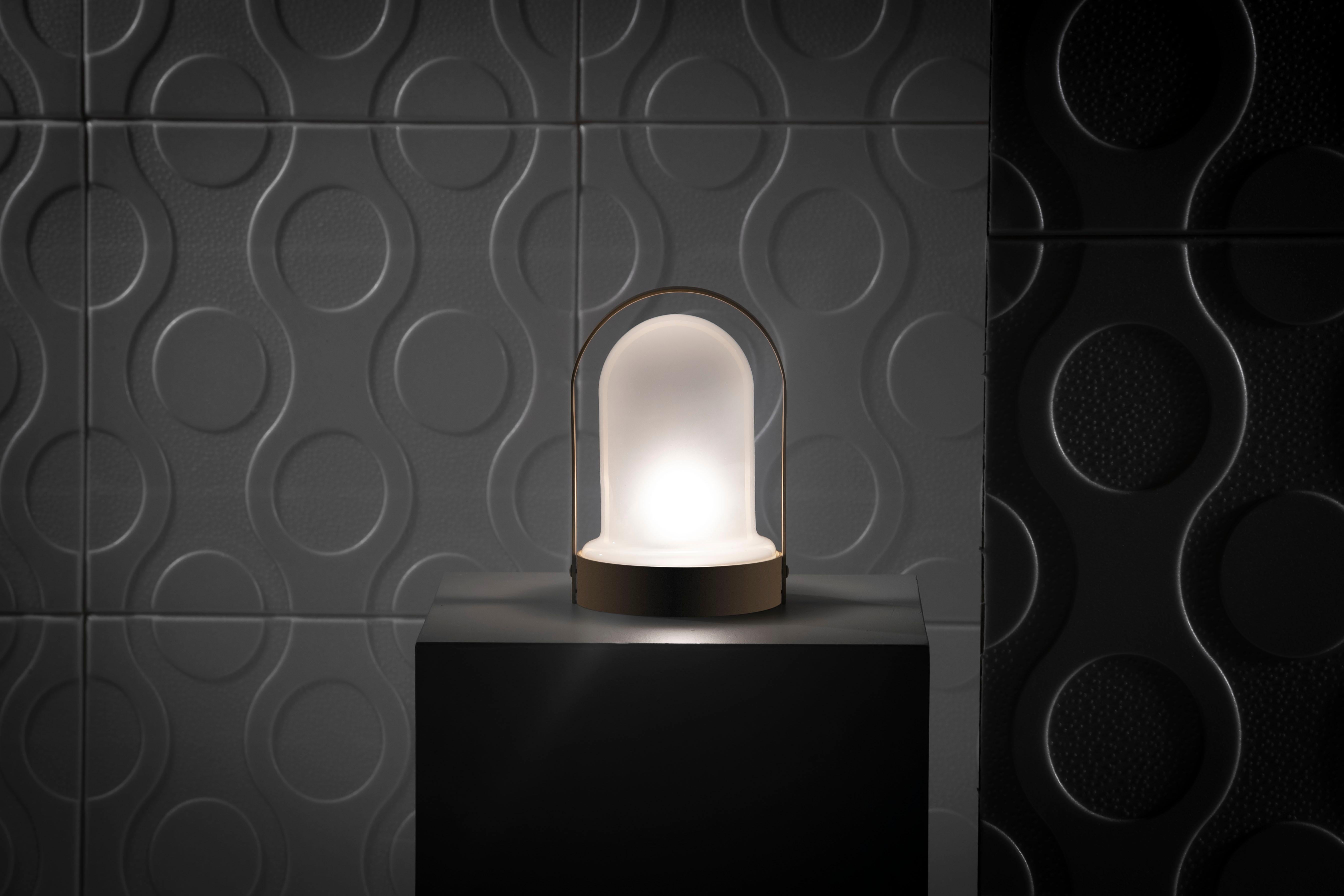 21st Century Design William Pianta Table Lamp Goncen Brushed Finish Murano Glass en vente 4