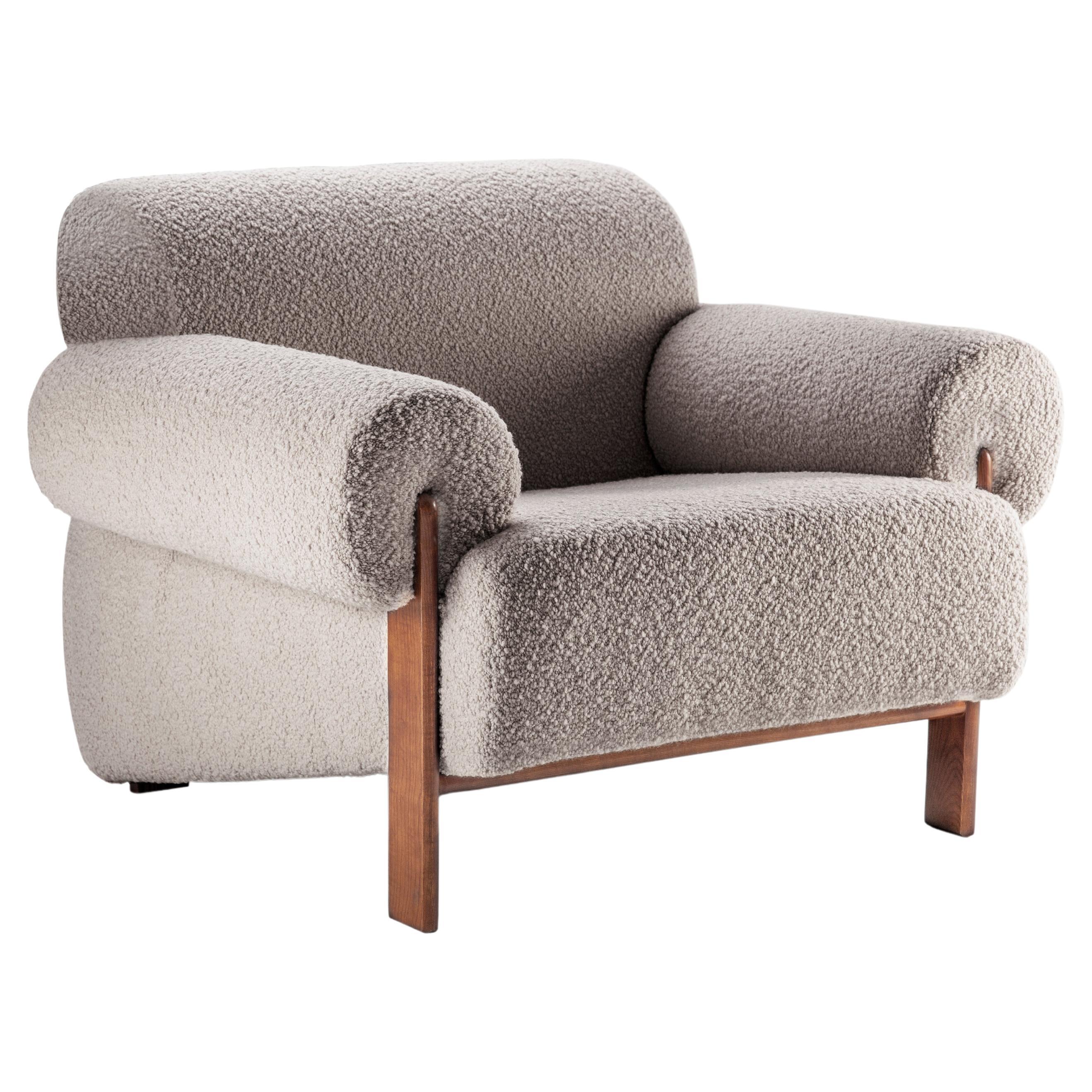 Contemporary Modern Paloma Armchair in Zumirez Linen Fabric by Collector Studio For Sale
