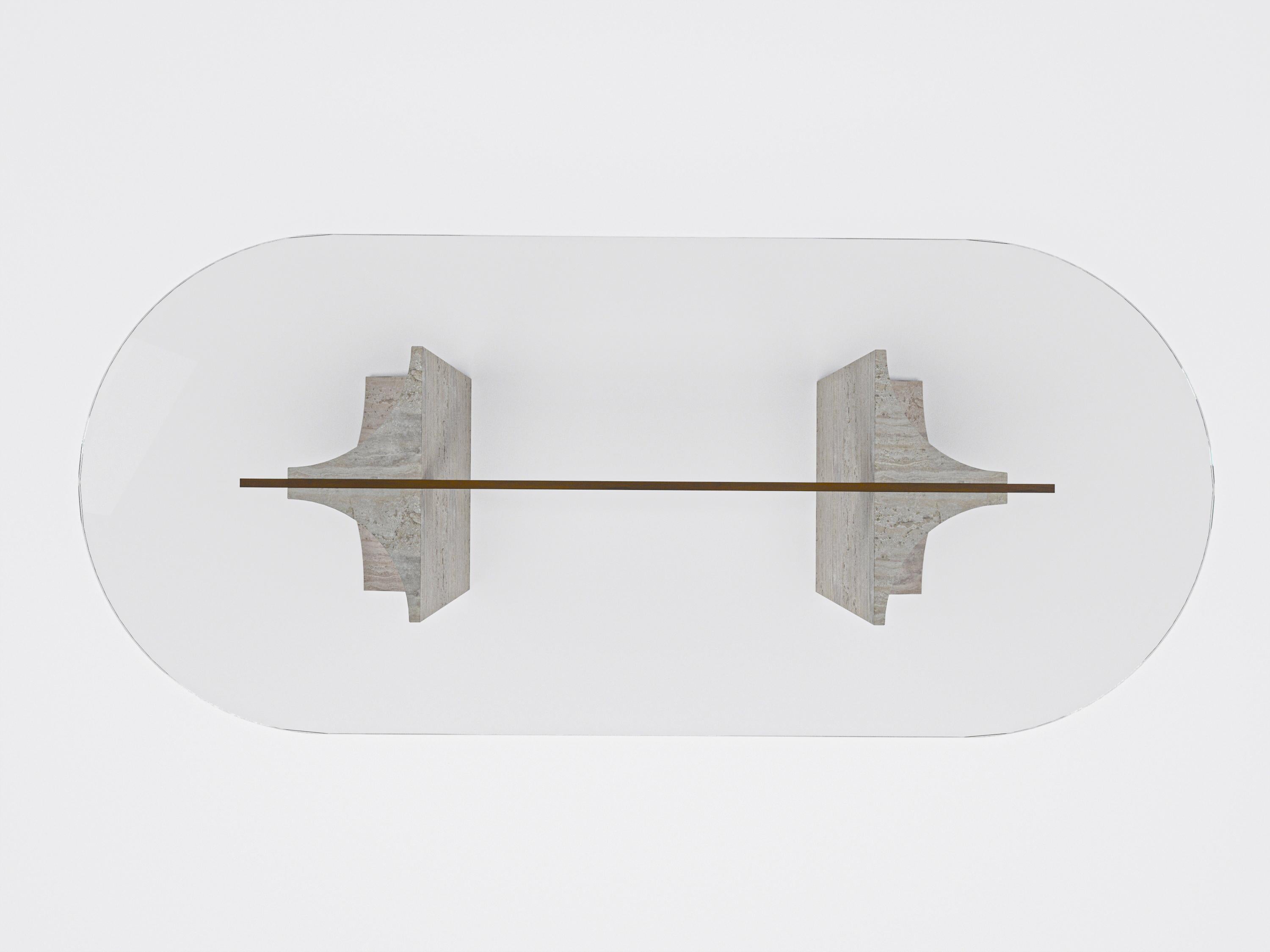 Noyer Table de salle à manger contemporaine à bords modernes en marbre travertin par Collector Studio en vente