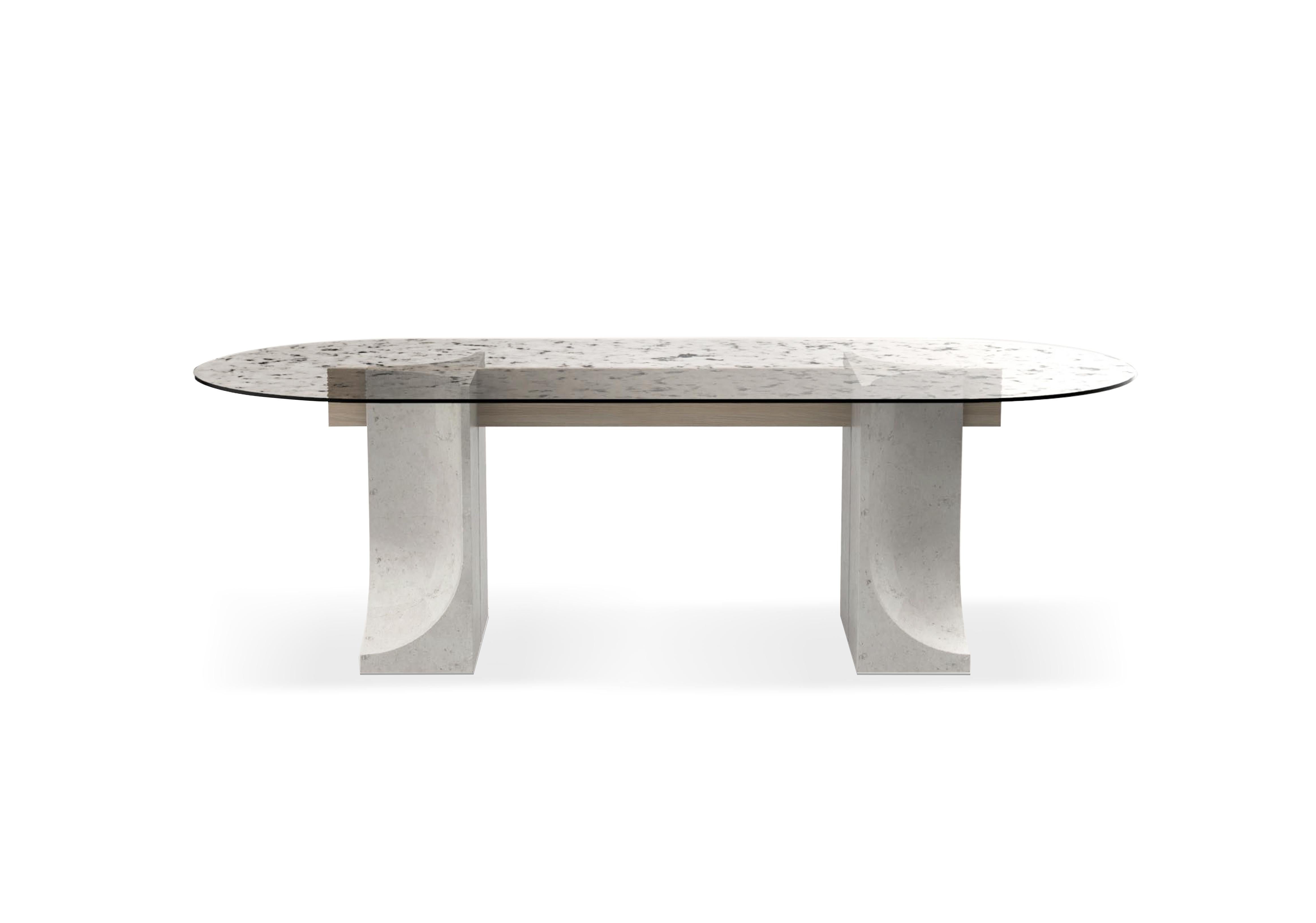 Table de salle à manger contemporaine à bords modernes en marbre travertin par Collector Studio en vente 1
