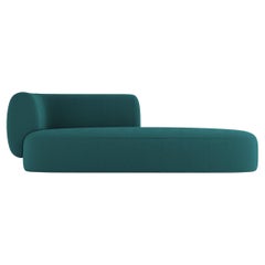 Entworfen von Ferrianisbolgi Hug Sofa 3 Seater mit halber Rückenlehne aus Stoff, 21. Jahrhundert