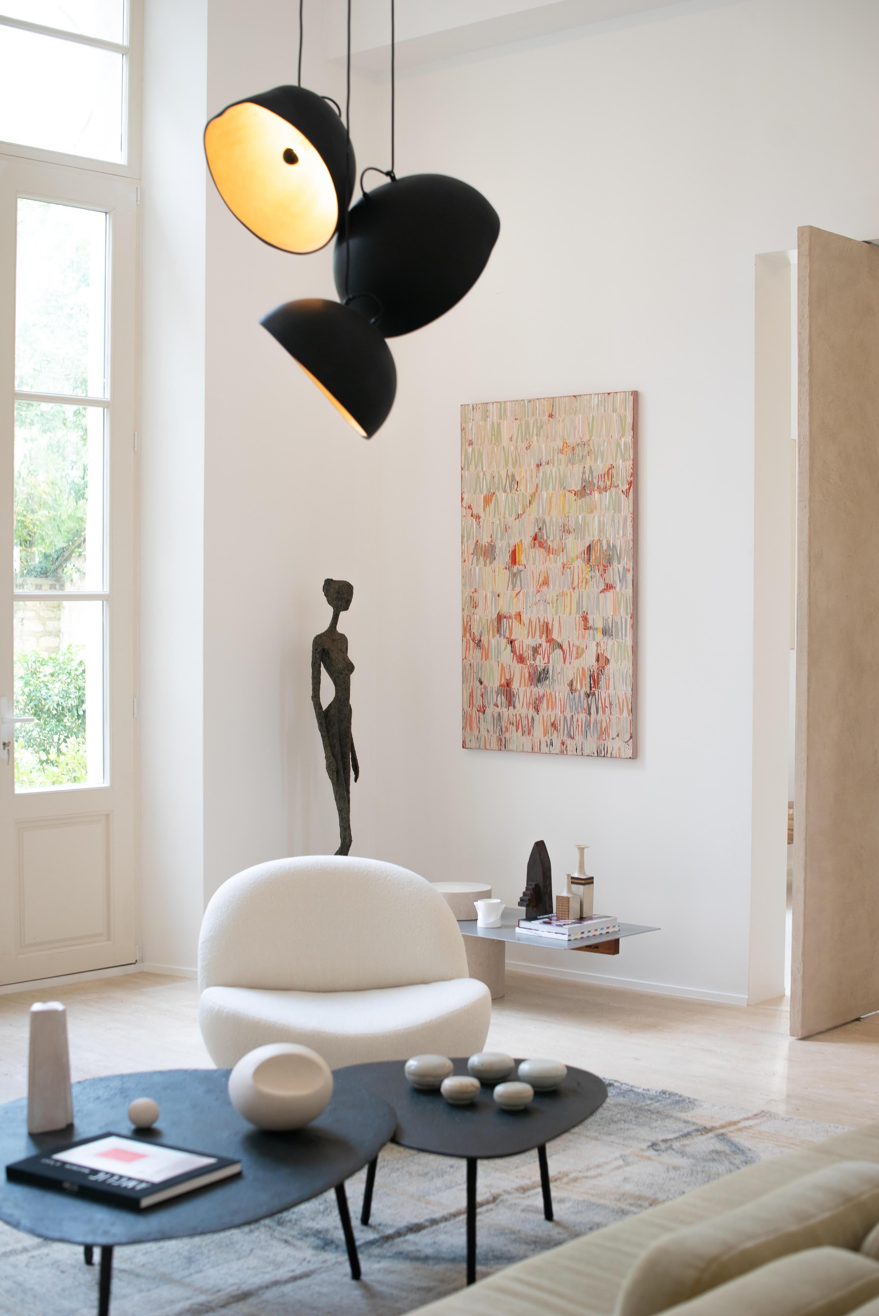 Tessuto Poltrona Hygge moderna e contemporanea in tessuto e travertino di Collector Studio A in vendita