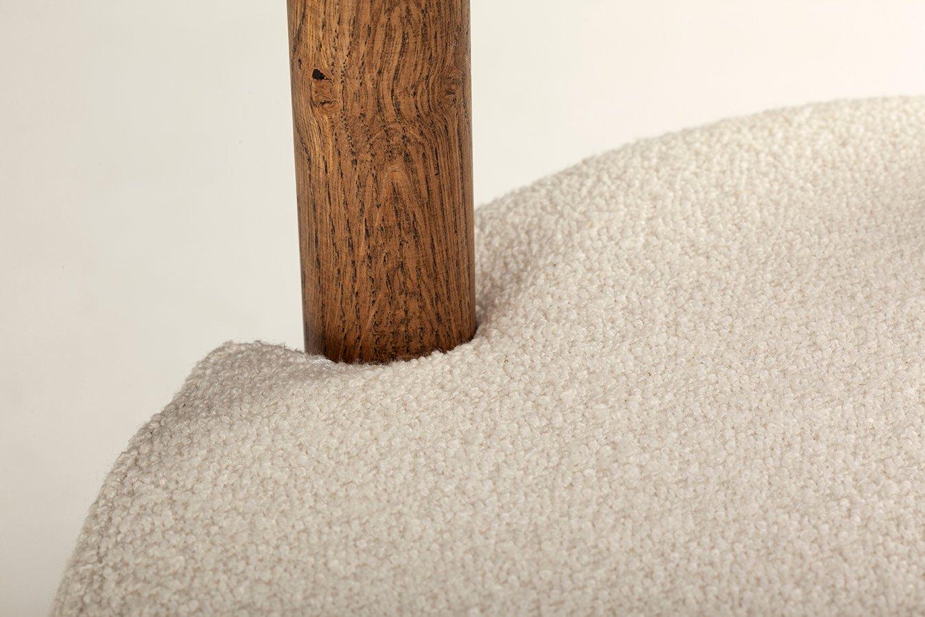 21st Century Designed by Studio A Rig Sedia Moca in tessuto Oak, Set di 2 in vendita 1
