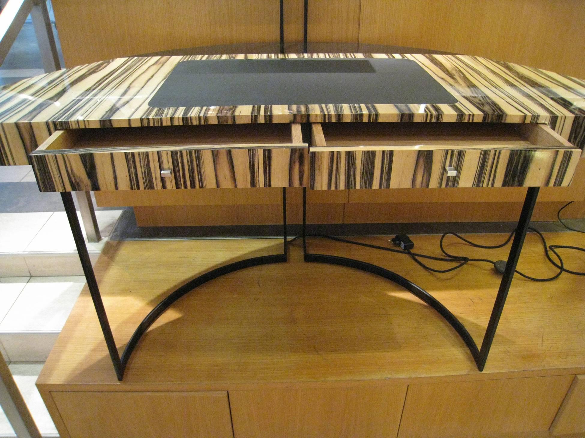 21st Century Desk Wight Ebony and Black Leather with Metal Leg by Aymeric Lefort In New Condition For Sale In SENLIS, OISE