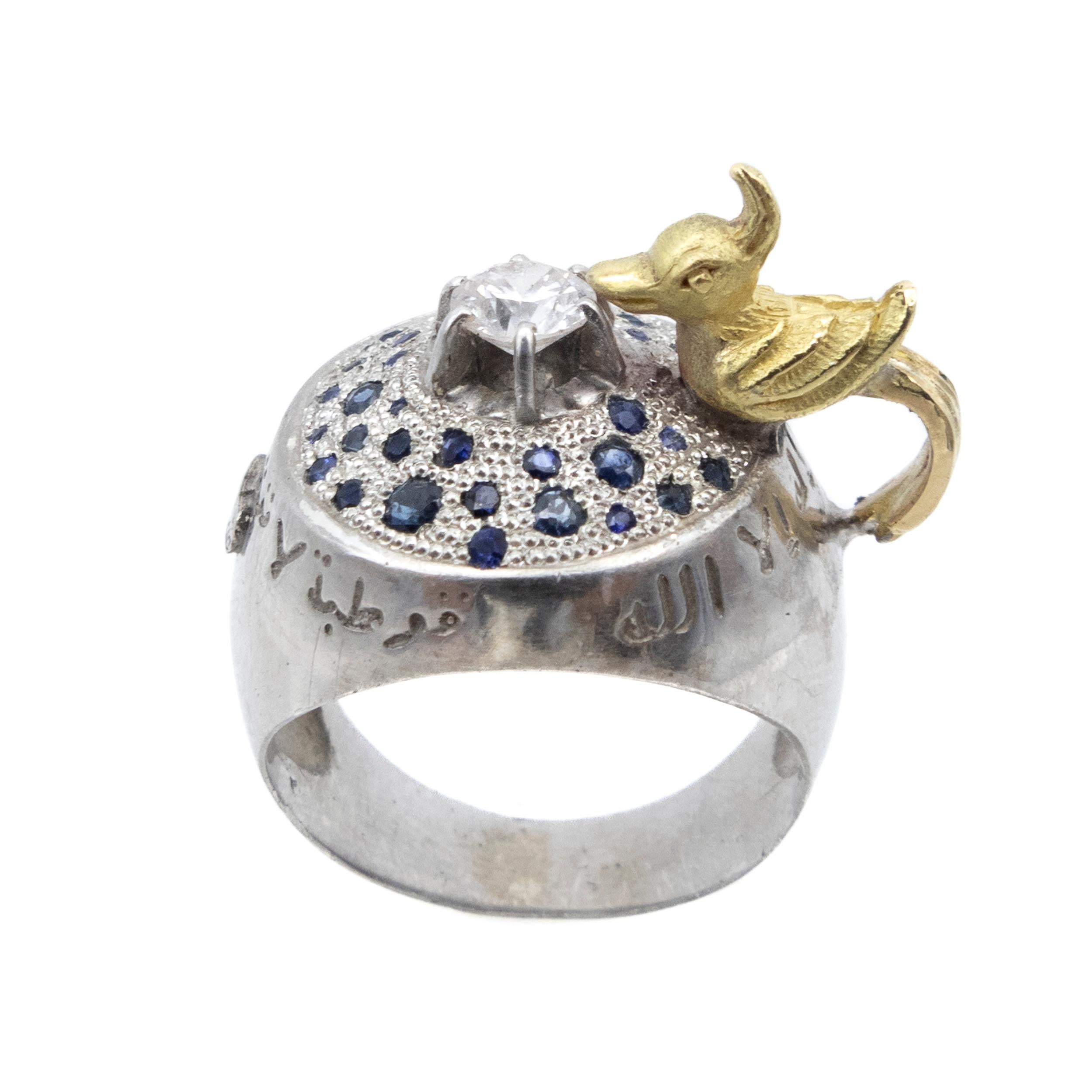 21st Century Diamond Sapphires Paradise Bird Yellow 18 Karat Gold Silver Ring  

Introducing our Exquisite Rhodium-Plated Silver Ring with a Paradise Bird in 18 Karat Yellow Gold, sapphires and a 4.60 mm Brilliant-Cut Diamond.

Step into a world of