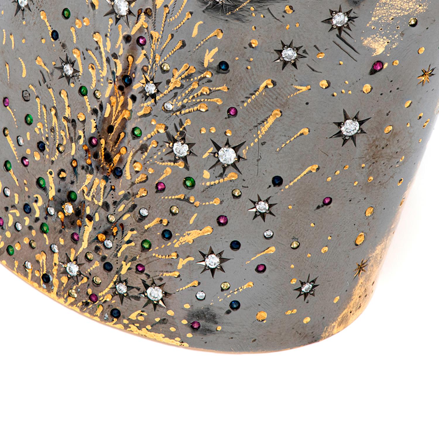 Armband aus 18 Karat Schwarzgold mit Diamanten, Rubinen, Smaragden und Saphiren aus dem 21. Jahrhundert im Zustand „Neu“ im Angebot in Valencia, ES