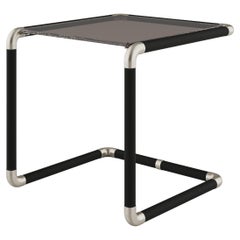 Table d'appoint Dickson du 21e siècle en laiton brossé vieilli et verre bronze par Porus