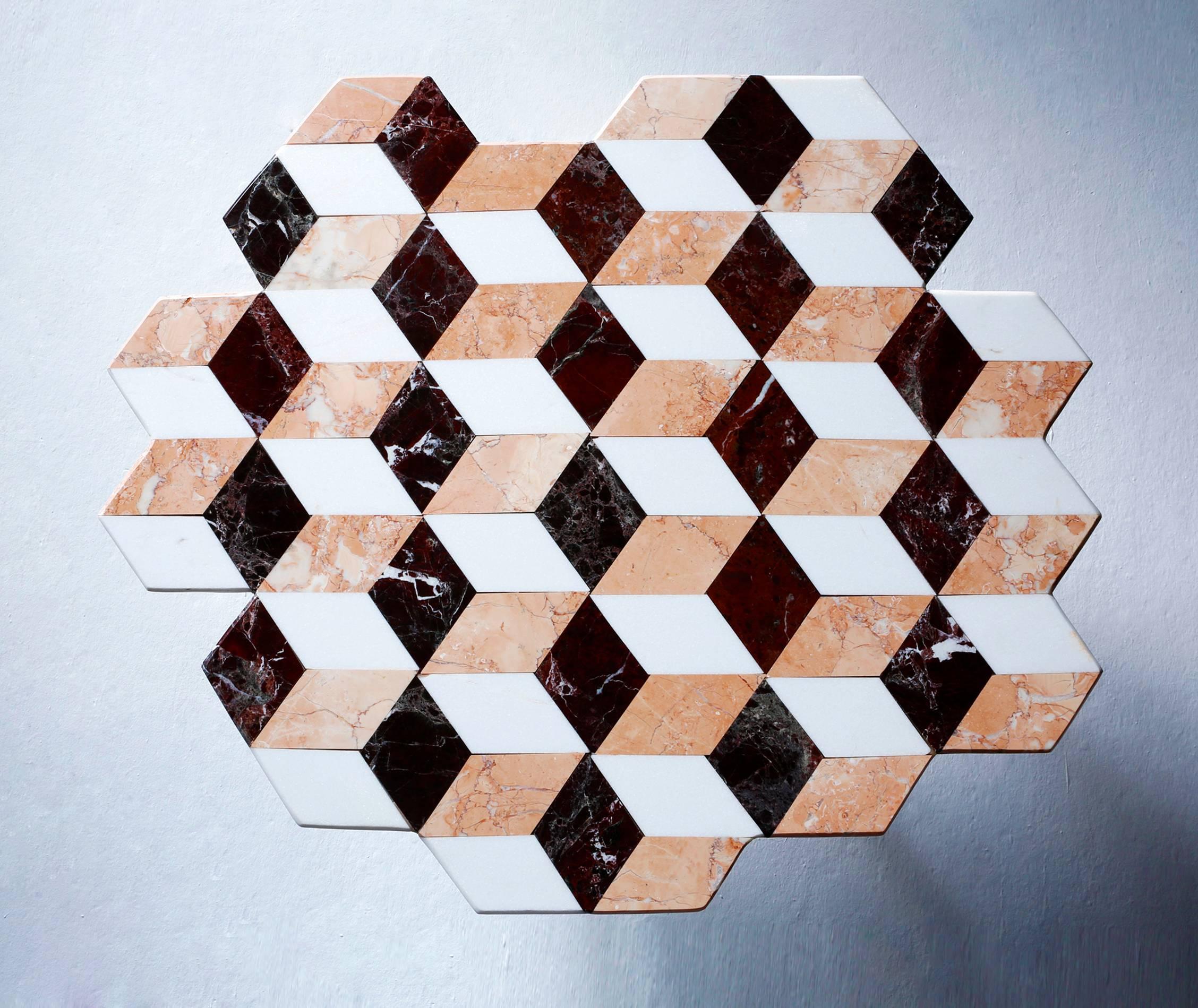 Table d'appoint en marbre cubique rouge Diplopia du 21e siècle Neuf - En vente à Istanbul, TR