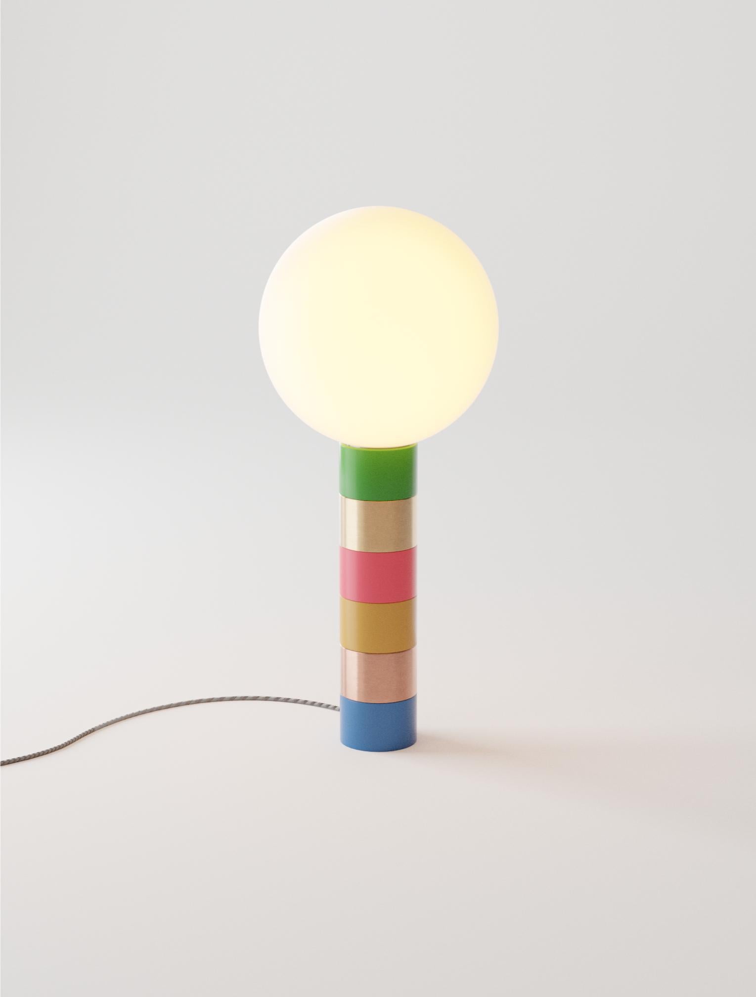 Lampe de table Donna Opaline du 21e siècle par Marine Breynaert Neuf - En vente à Paris, FR