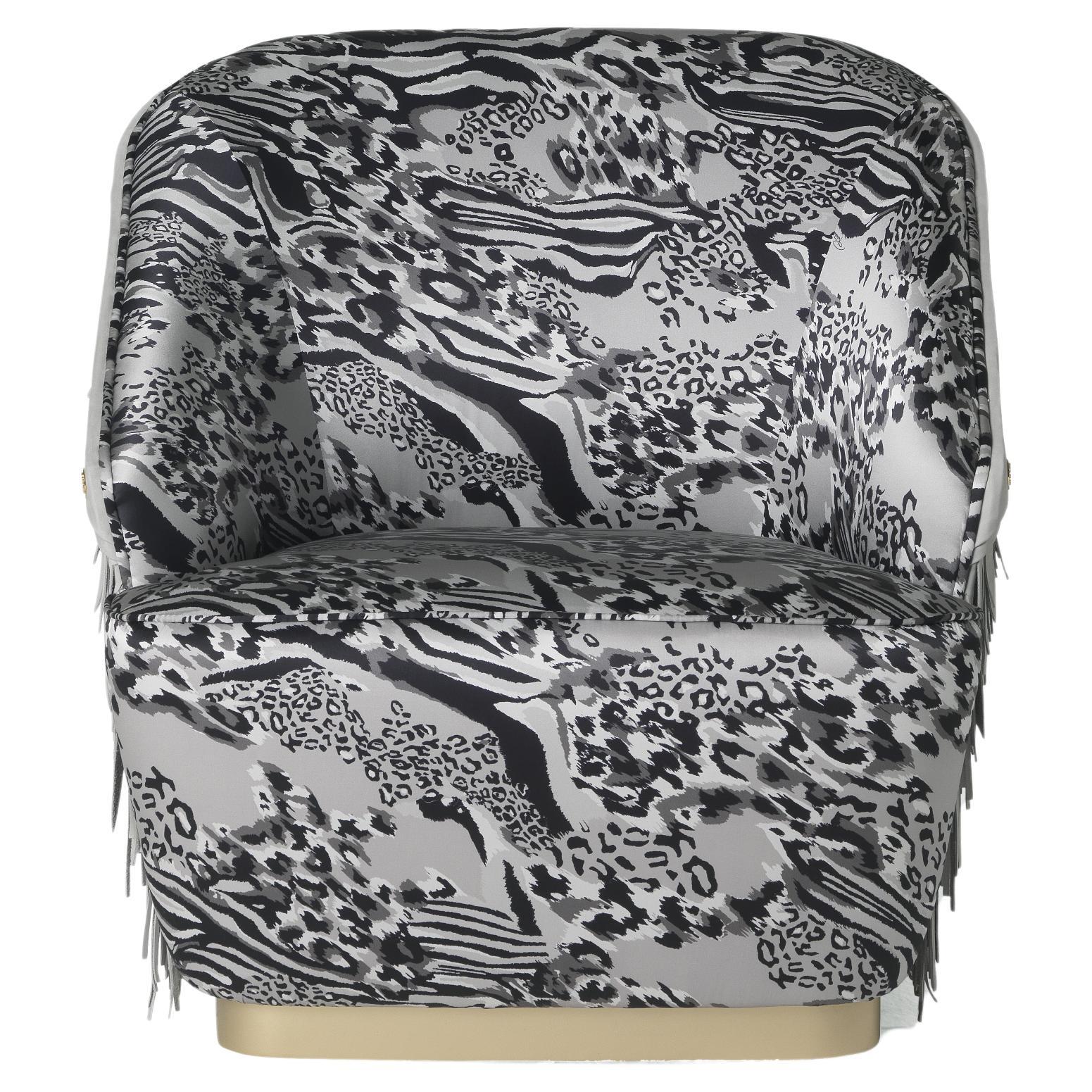 21st Century Dudley Armchair in Printed Fabric by Roberto Cavalli Home Interiors For Sale