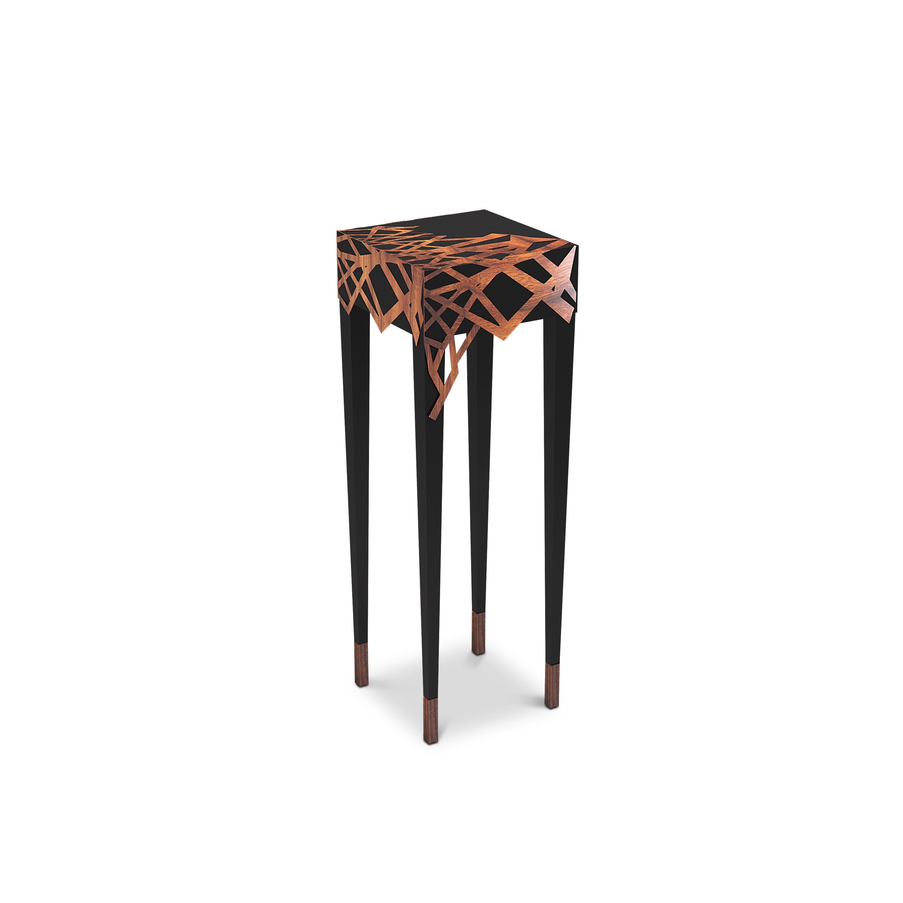 Wood 21st Century Dynasty Display Stand Lacquered wood For Sale