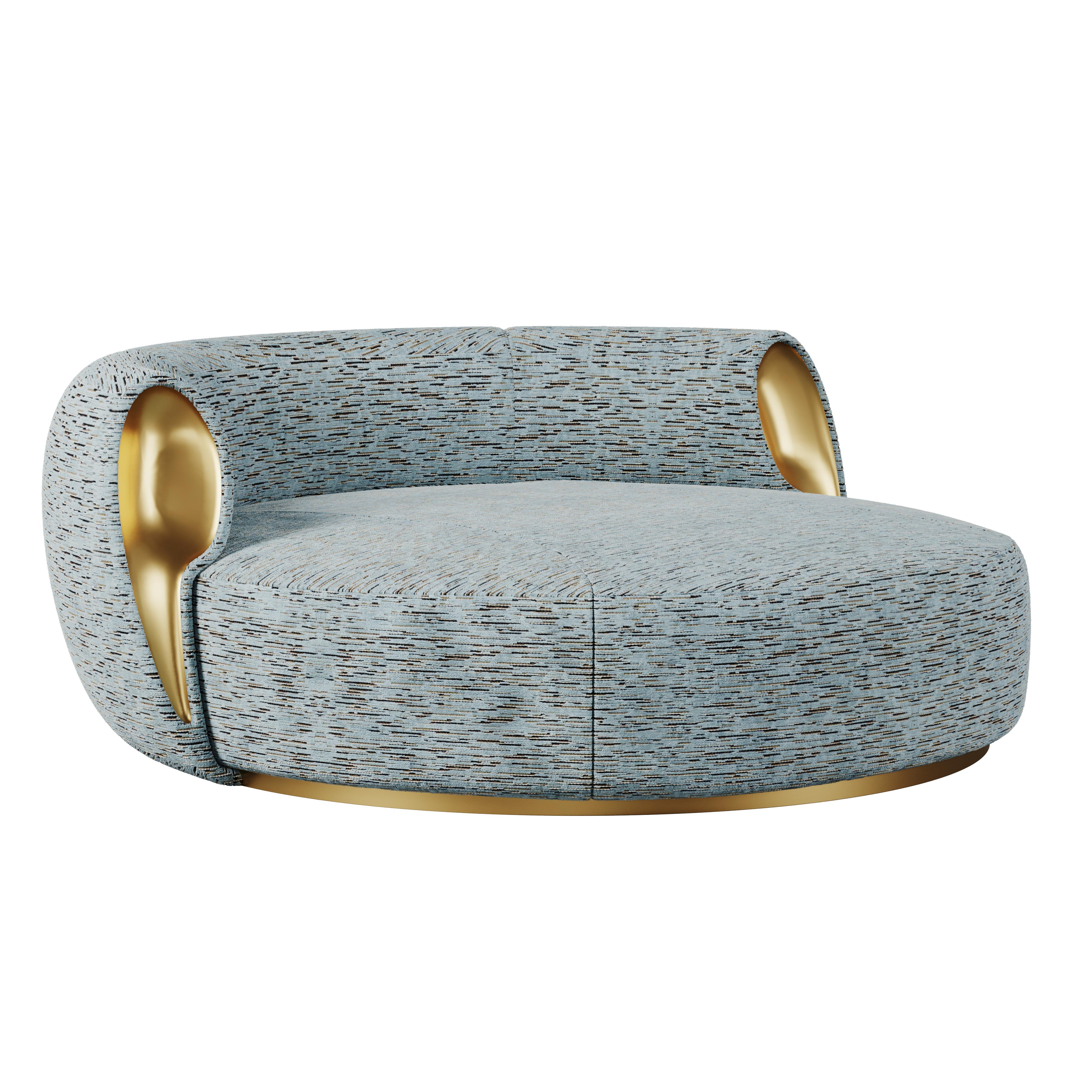 Portuguese 21st Century Eartha Daybed Cotton Velvet Polished Brass For Sale