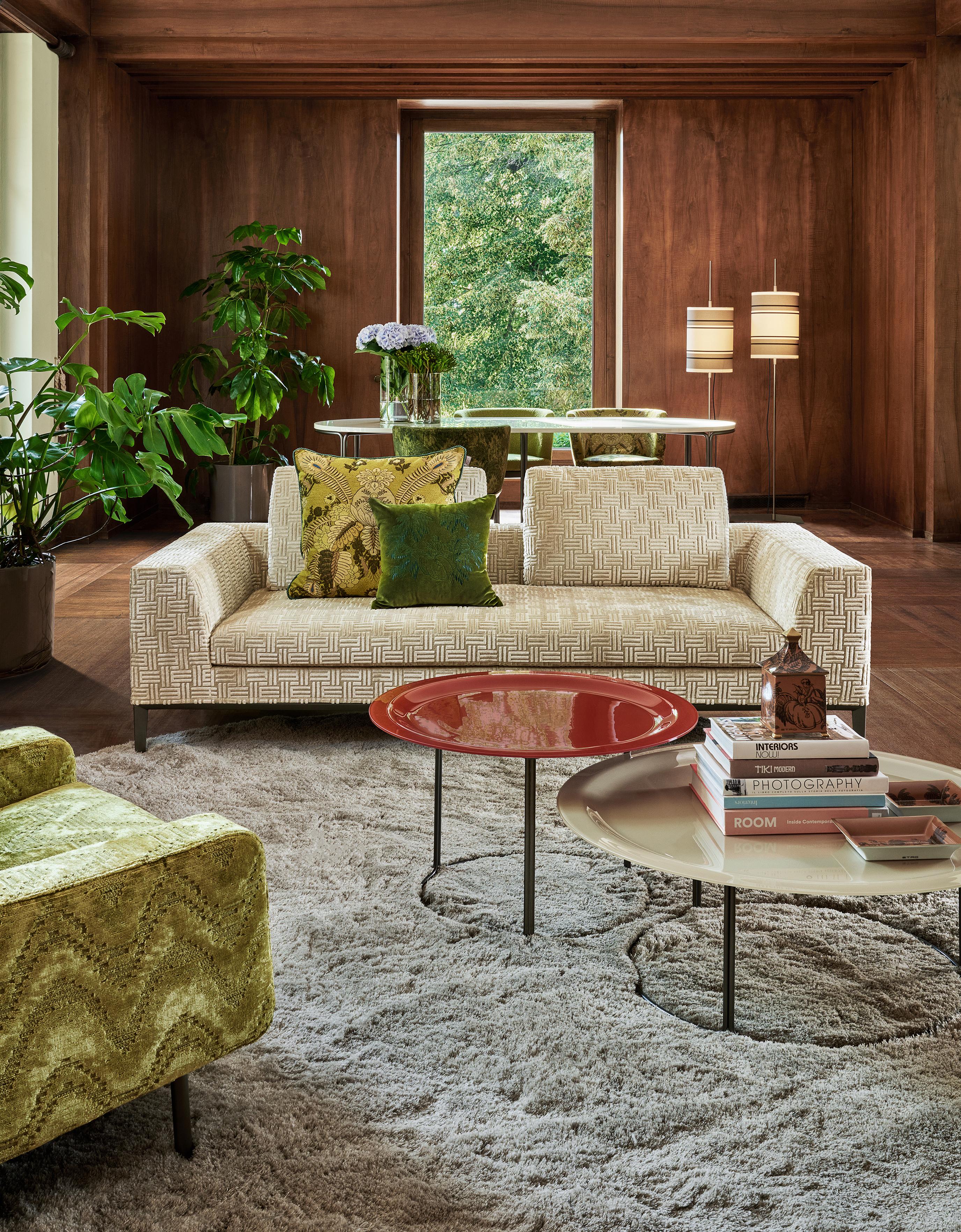 Modern 21st Century Ease Sofa in Cream Velvet by Etro Home Interiors For Sale
