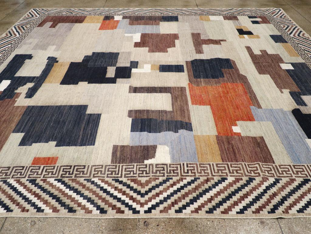 Tapis Khotan du Turkestan oriental du 21e siècle de grande taille Neuf - En vente à New York, NY