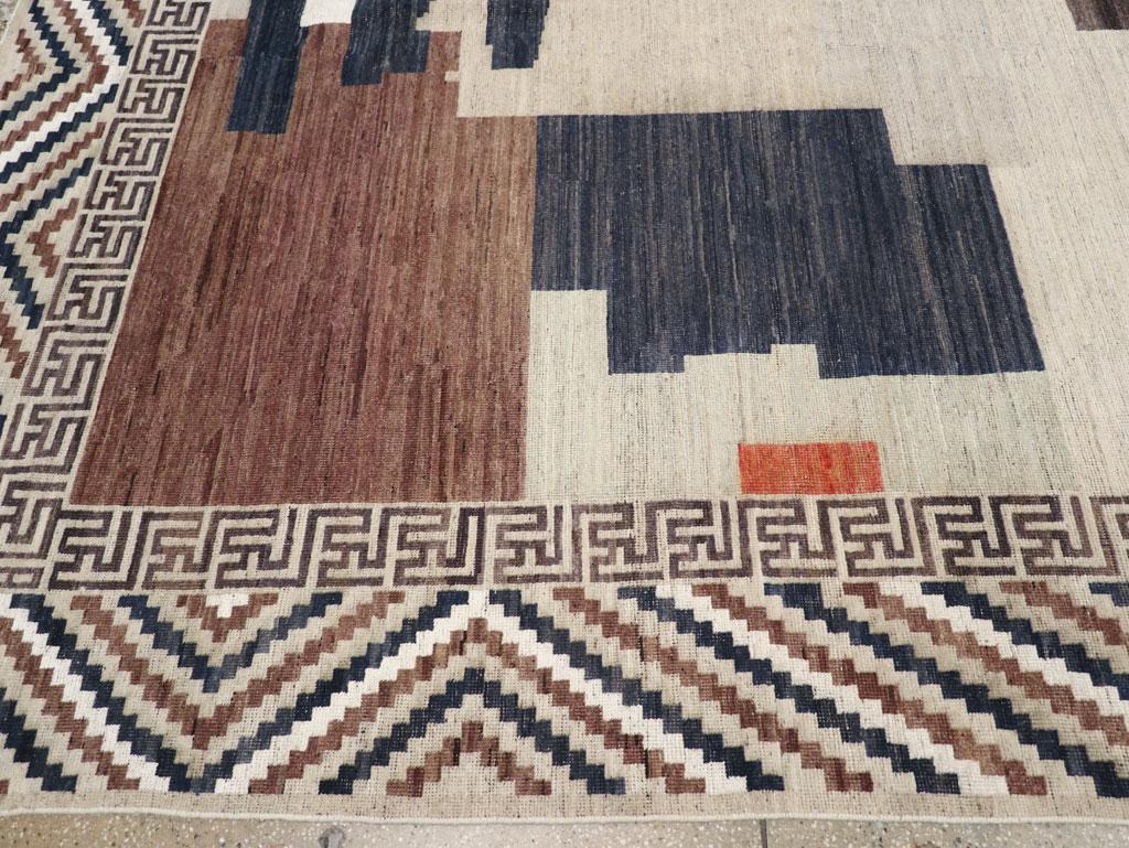 XXIe siècle et contemporain Tapis Khotan du Turkestan oriental du 21e siècle de grande taille en vente