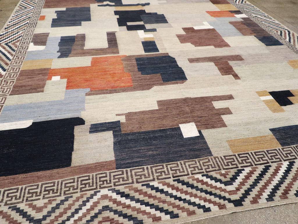 Laine Tapis Khotan du Turkestan oriental du 21e siècle de grande taille en vente
