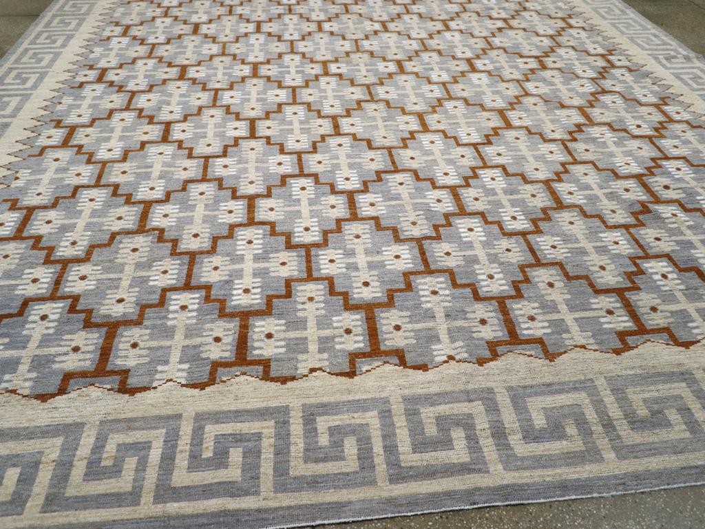 Laine Tapis Khotan du Turkestan oriental du 21e siècle de grande taille en vente