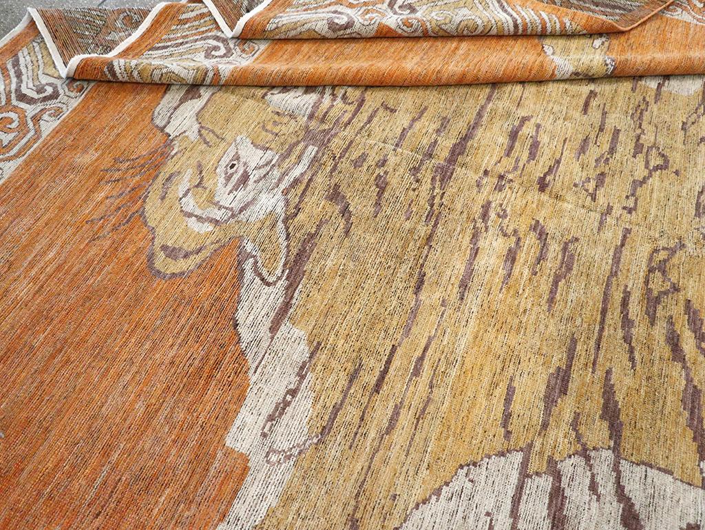 Alfombra pictórica Khotan del Turquestán Oriental del siglo XXI Tamaño de la habitación en venta 1