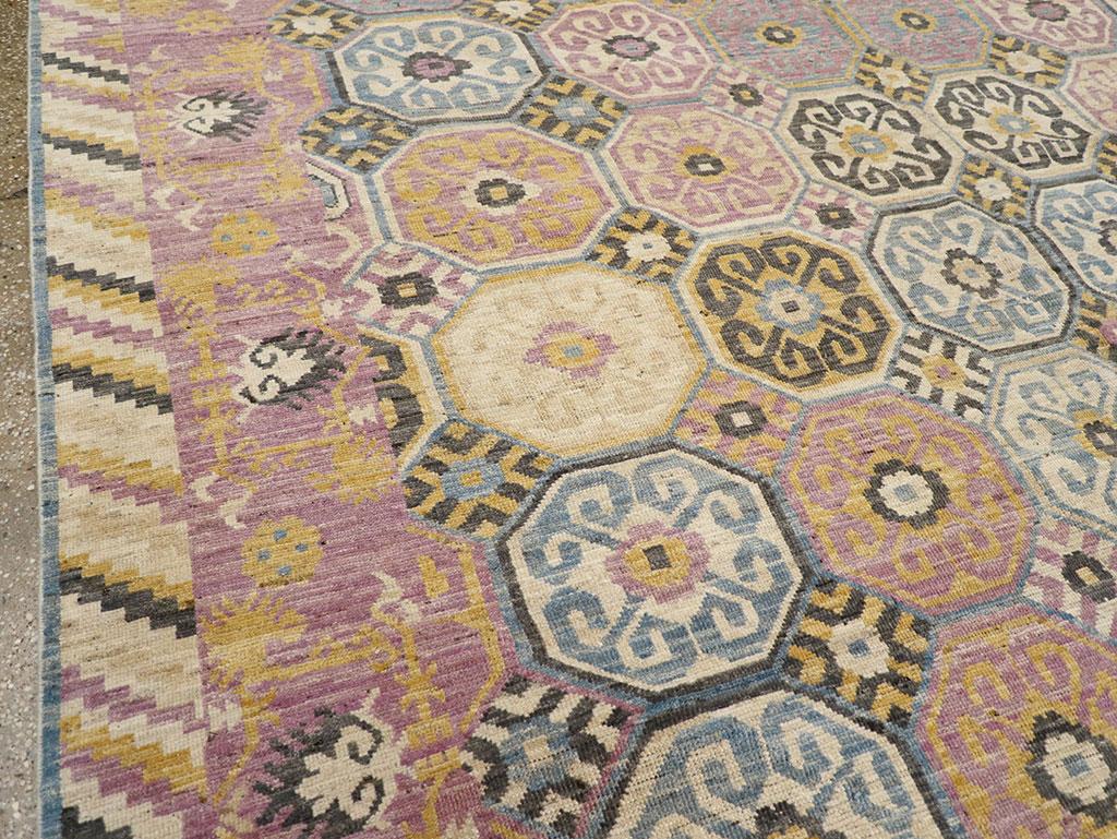 Noué à la main Tapis Khotan du Turkestan oriental du 21e siècle en vente