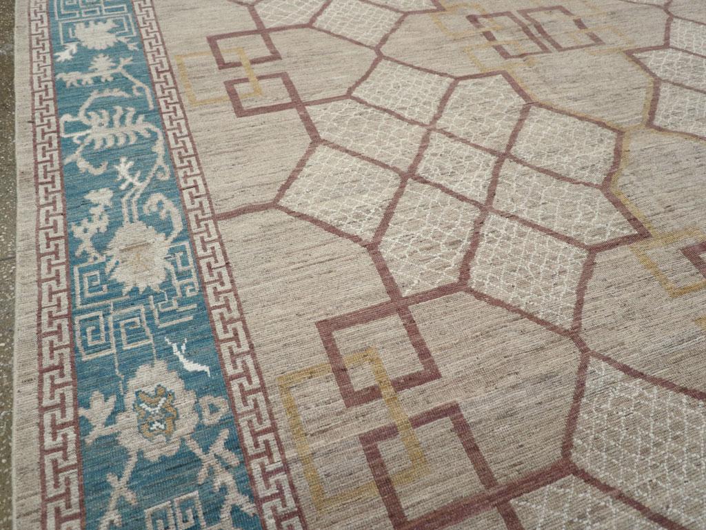 Noué à la main Tapis Khotan du Turkestan oriental du 21e siècle en vente